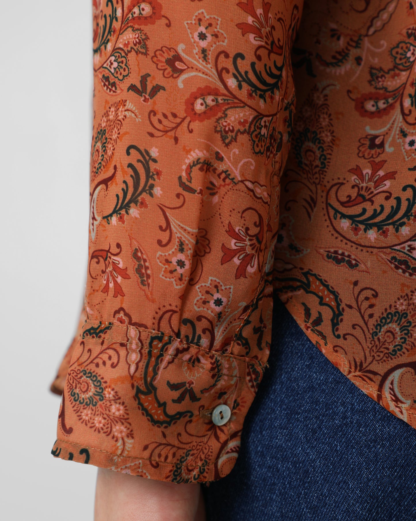 CAMISA FRUNCE SEMITRANSPARENTE