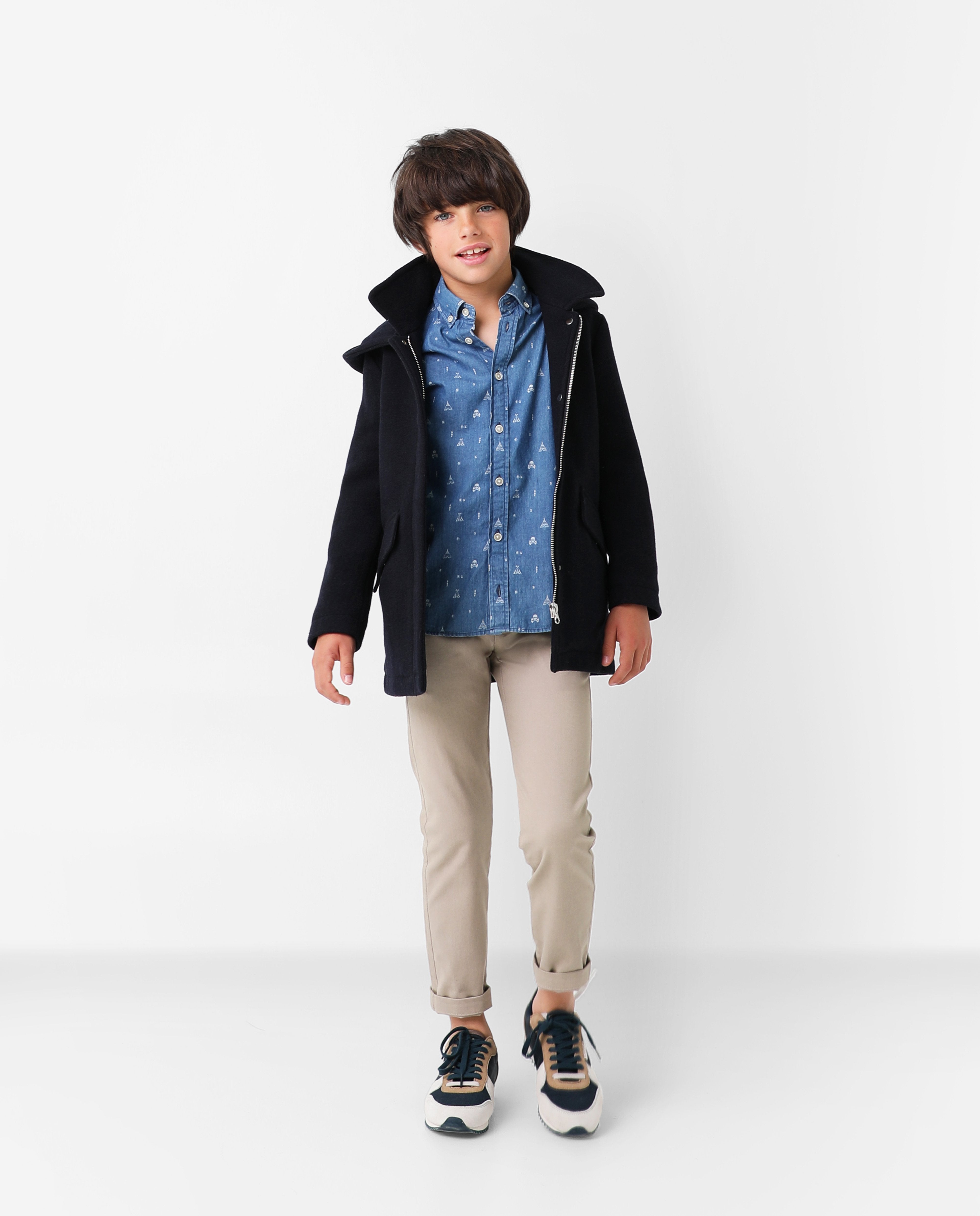 ABRIGO PAÑO CAPUCHA