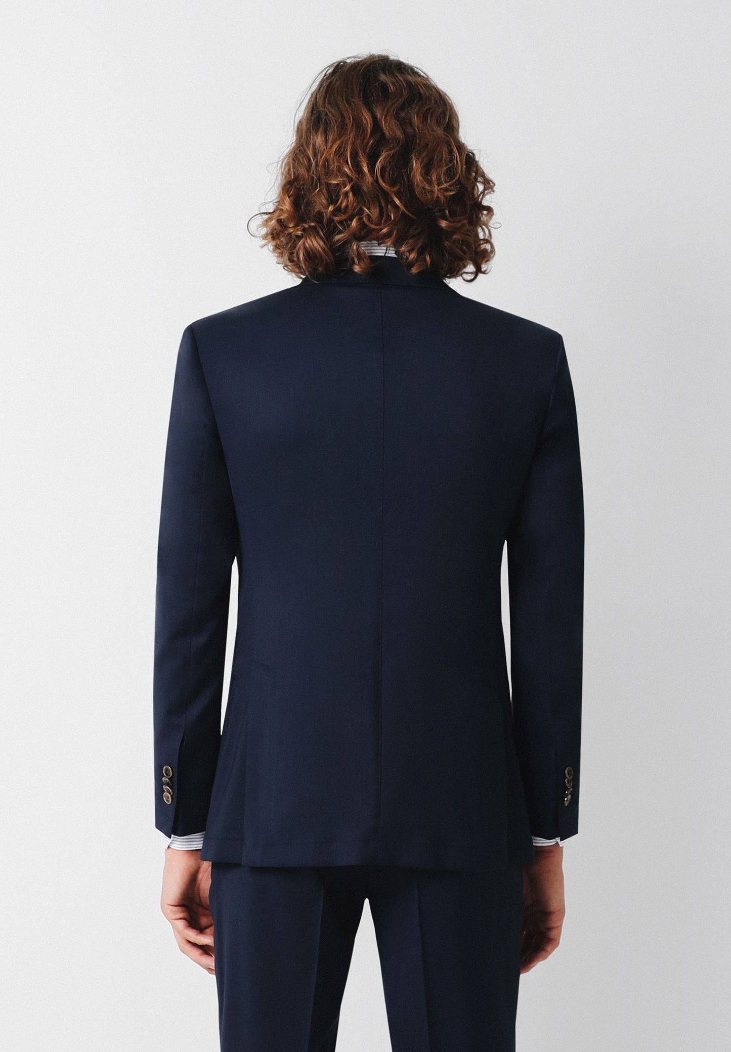 TRAJE COMFORT SLIM FIT