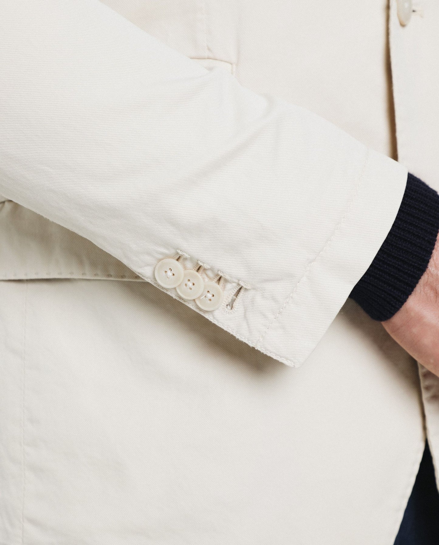 AMERICANA SLIM FIT DOBLE BOLSILLO