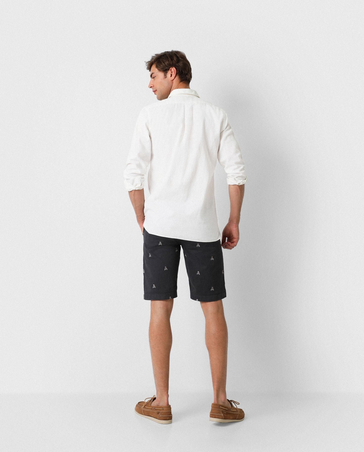 BERMUDAS CALAVERAS ALL OVER