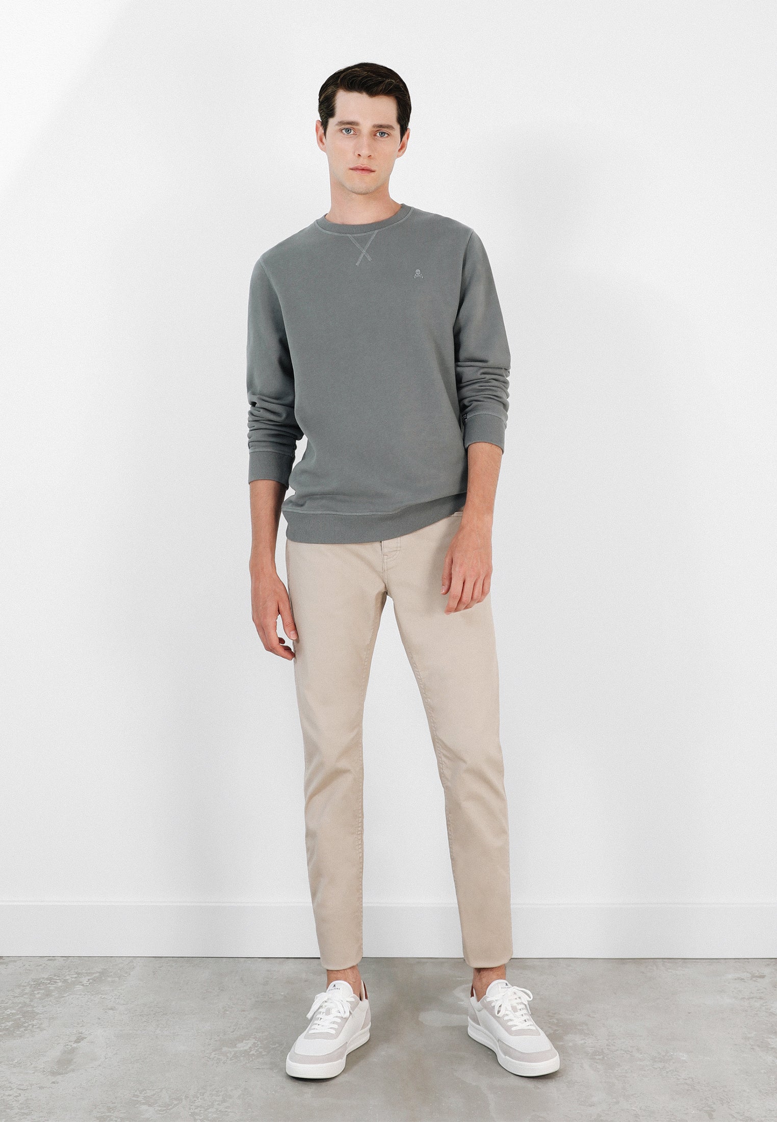 SUDADERA BÁSICA CALAVERA