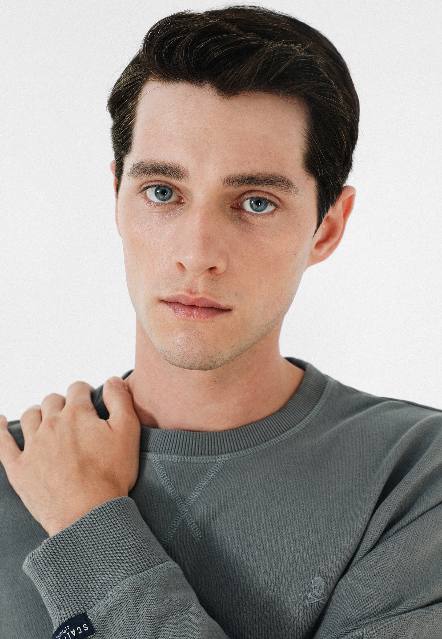 SUDADERA BÁSICA CALAVERA