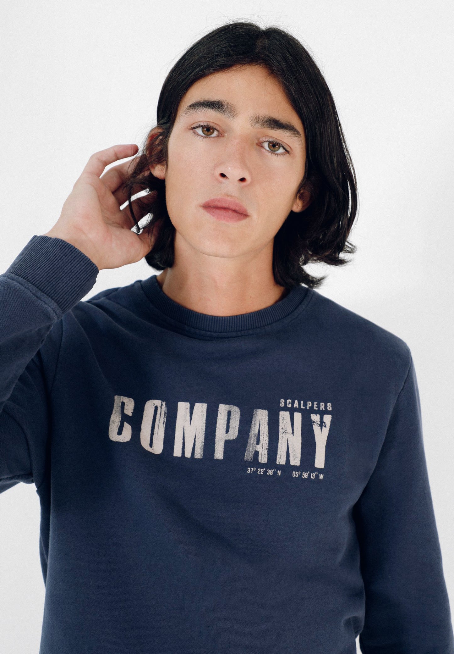 SUDADERA SCALPERS COMPANY