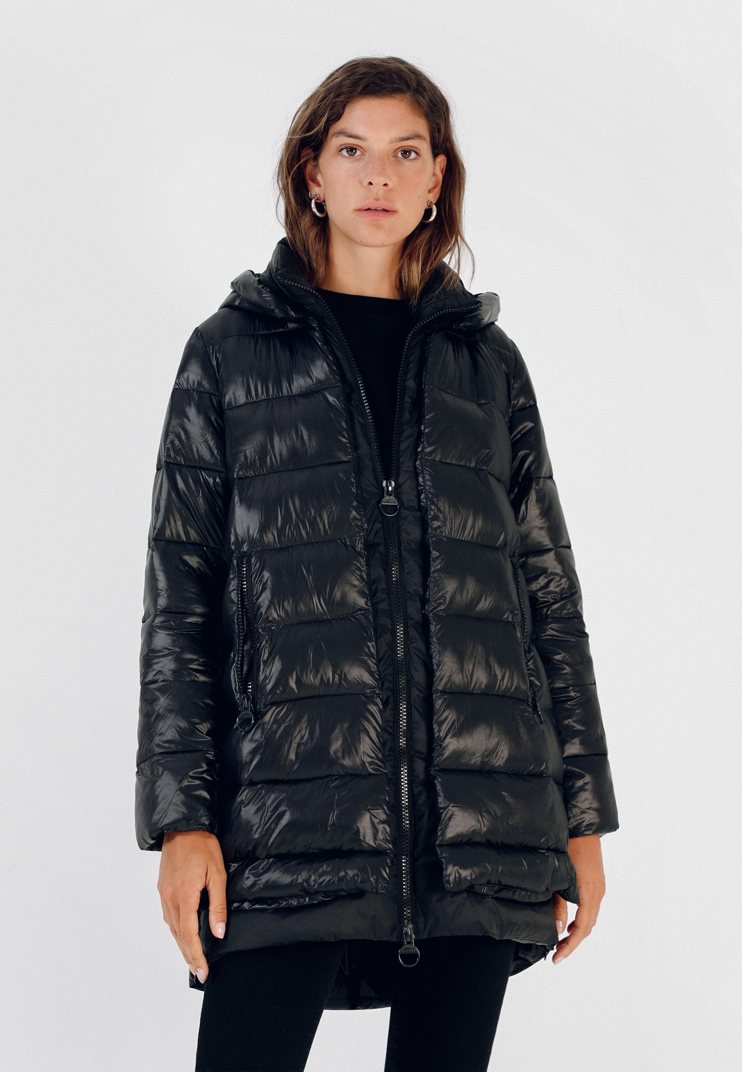 ABRIGO ACOLCHADO CAPUCHA