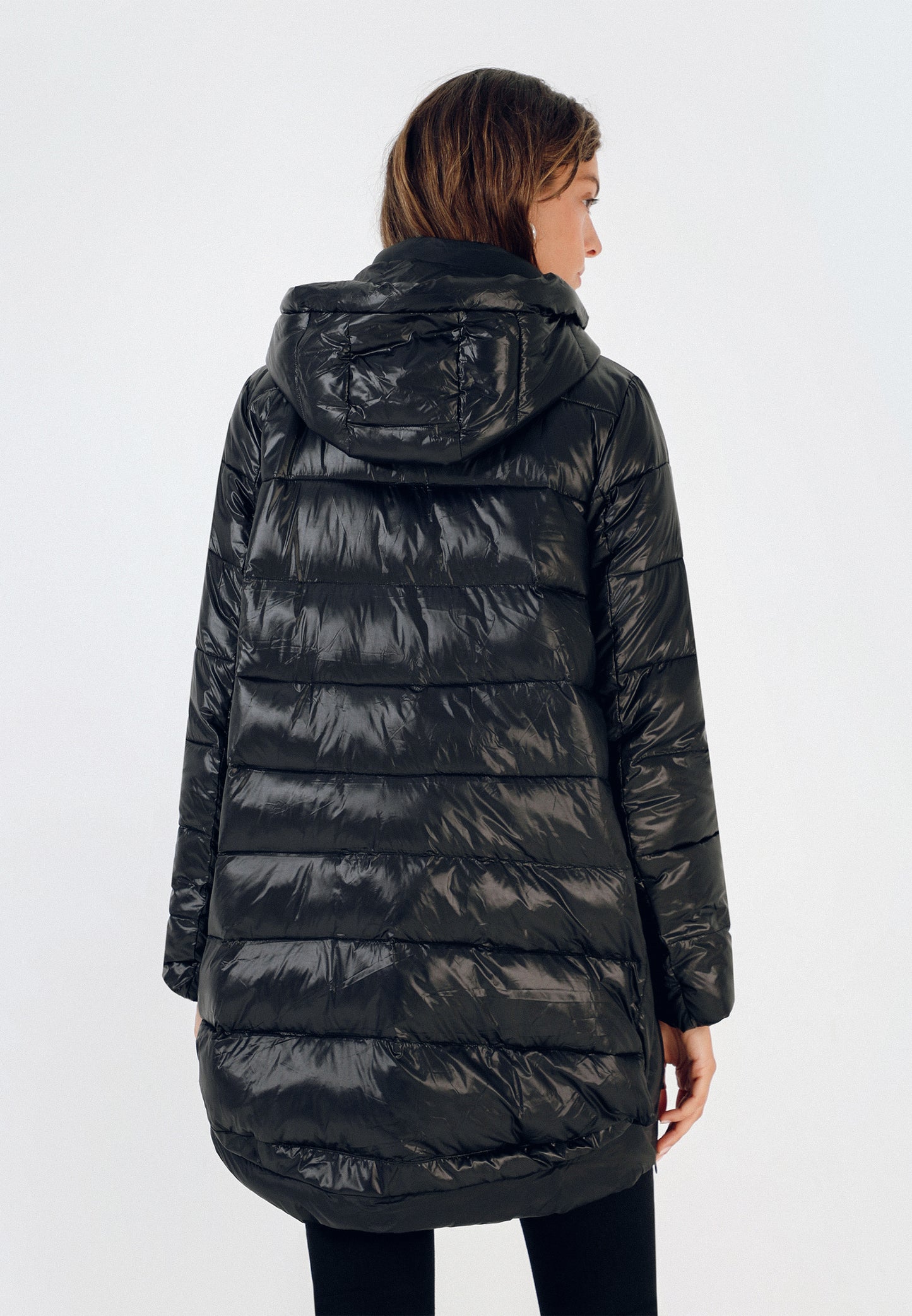 ABRIGO ACOLCHADO CAPUCHA