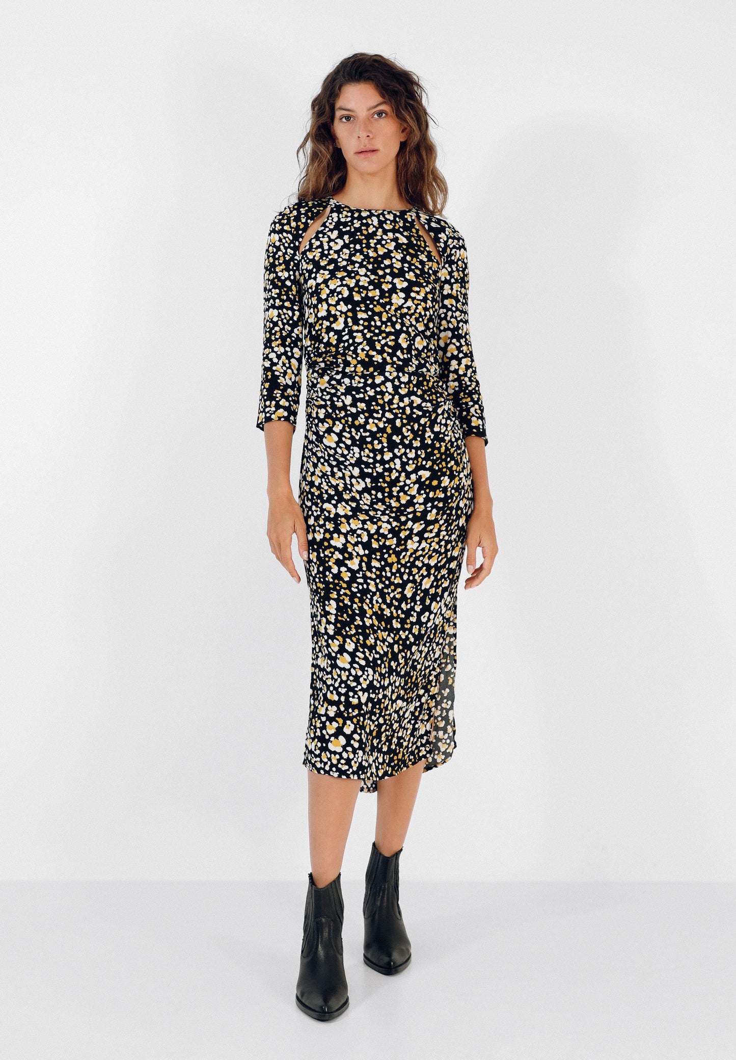 VESTIDO ABERTURAS ANIMAL PRINT