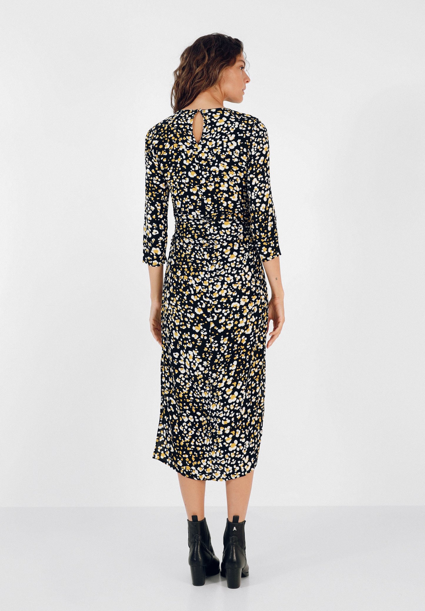 VESTIDO ABERTURAS ANIMAL PRINT