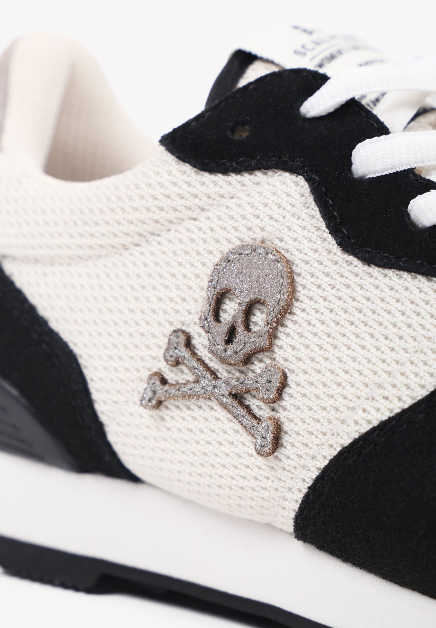 SNEAKERS NATURAL INSIGNIA