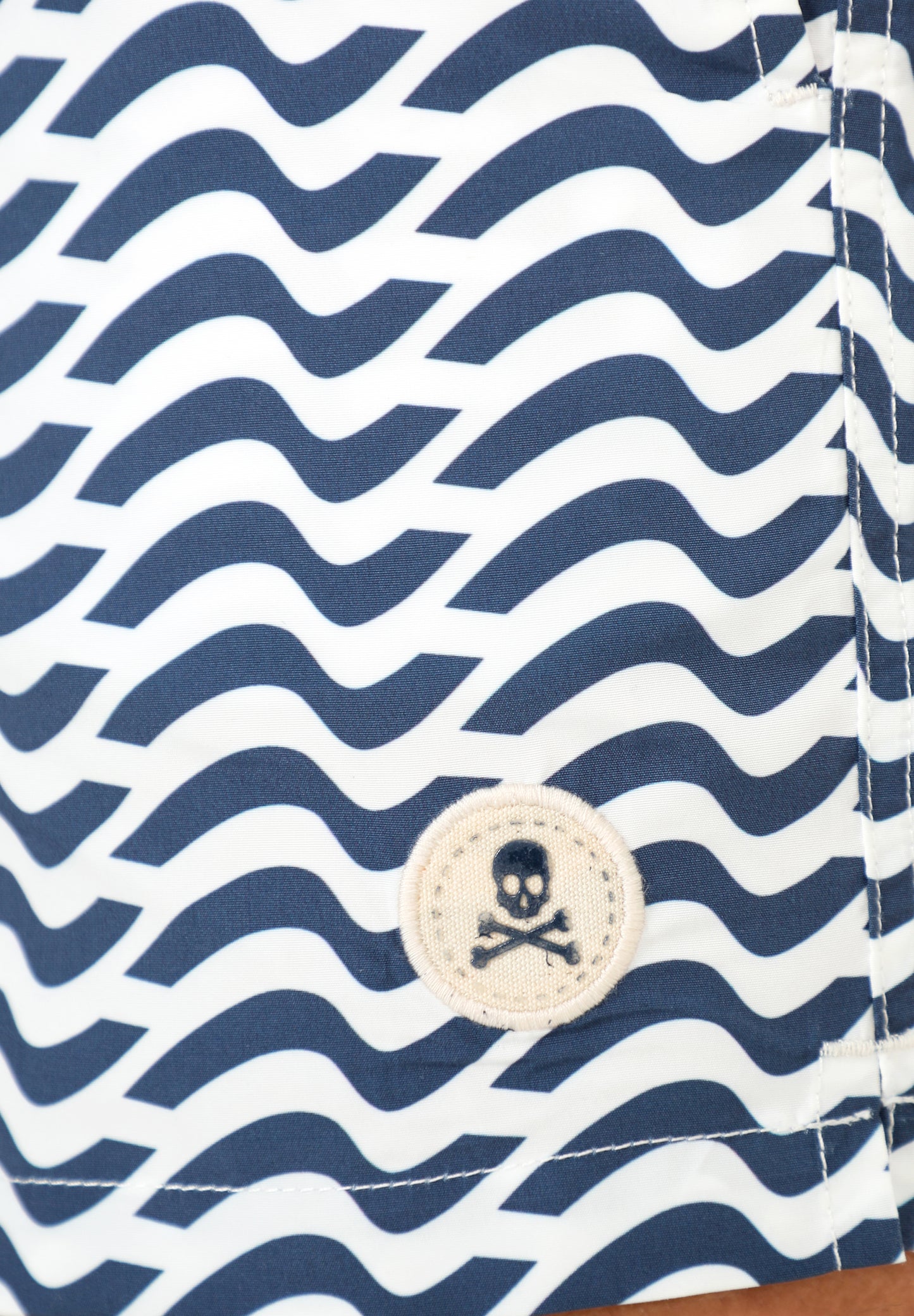 BAÑADOR ESTAMPADO ONDAS