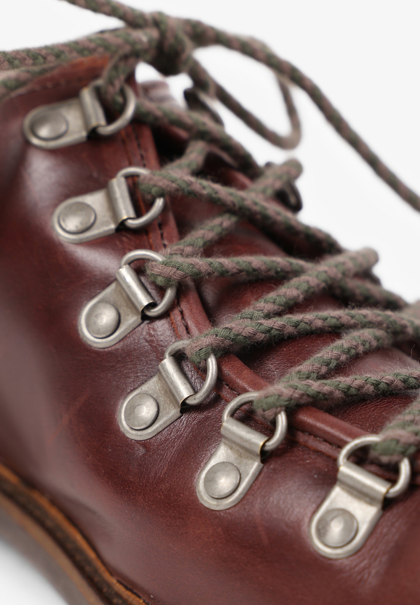 ZAPATOS CORDONES SUELA DENTADA