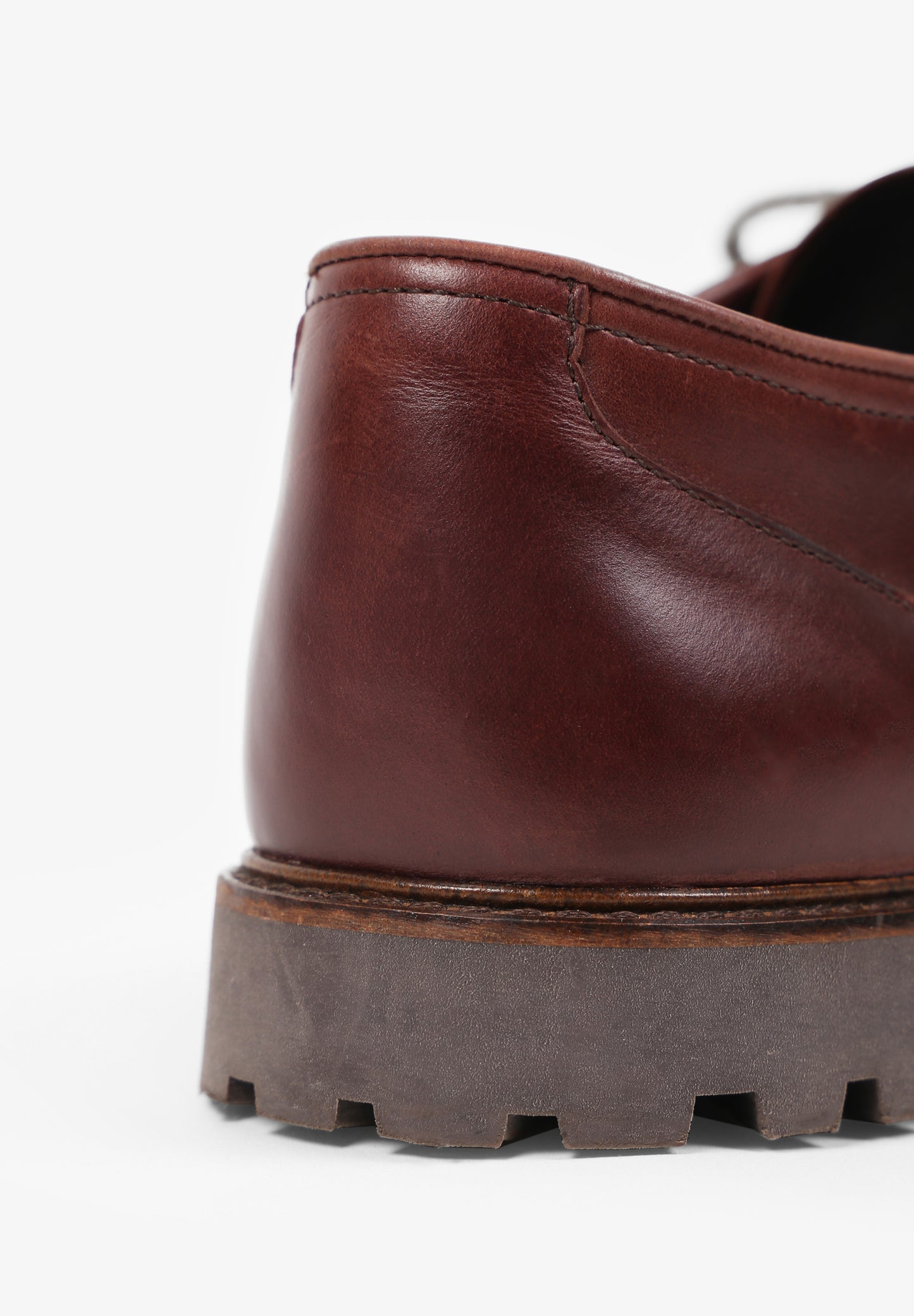 ZAPATOS CORDONES SUELA DENTADA