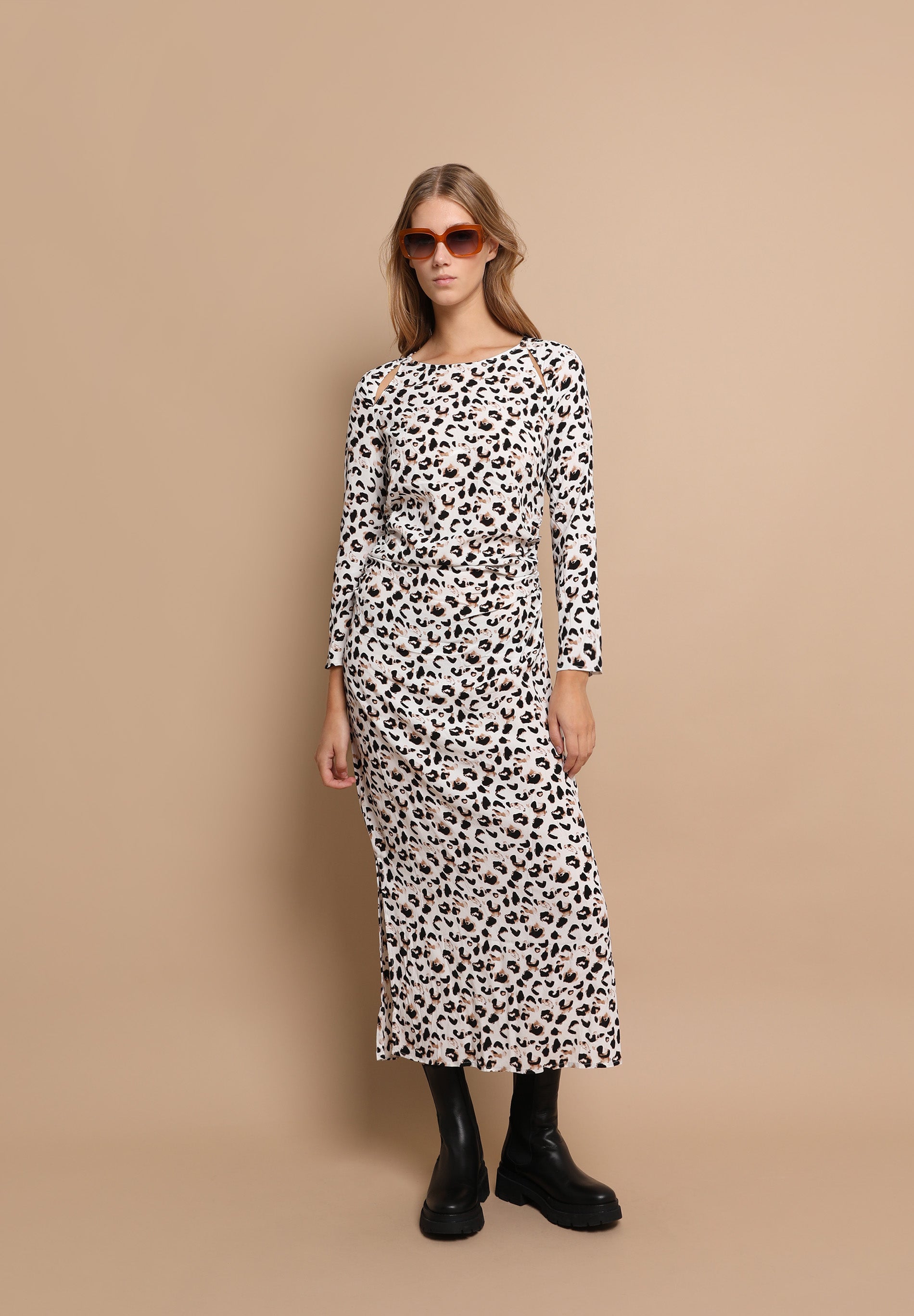 VESTIDO MIDI ANIMAL PRINT