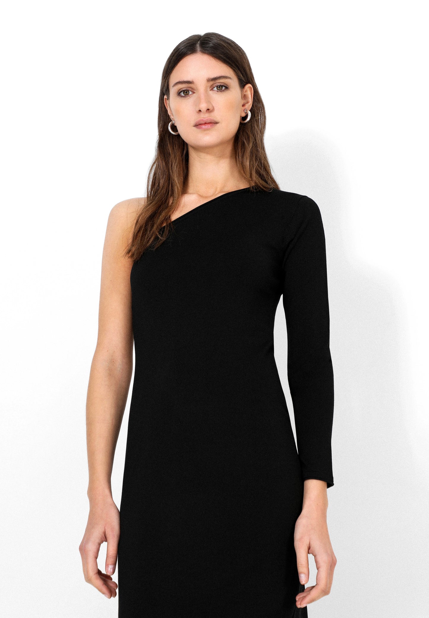 VESTIDO PUNTO ASIMÉTRICO