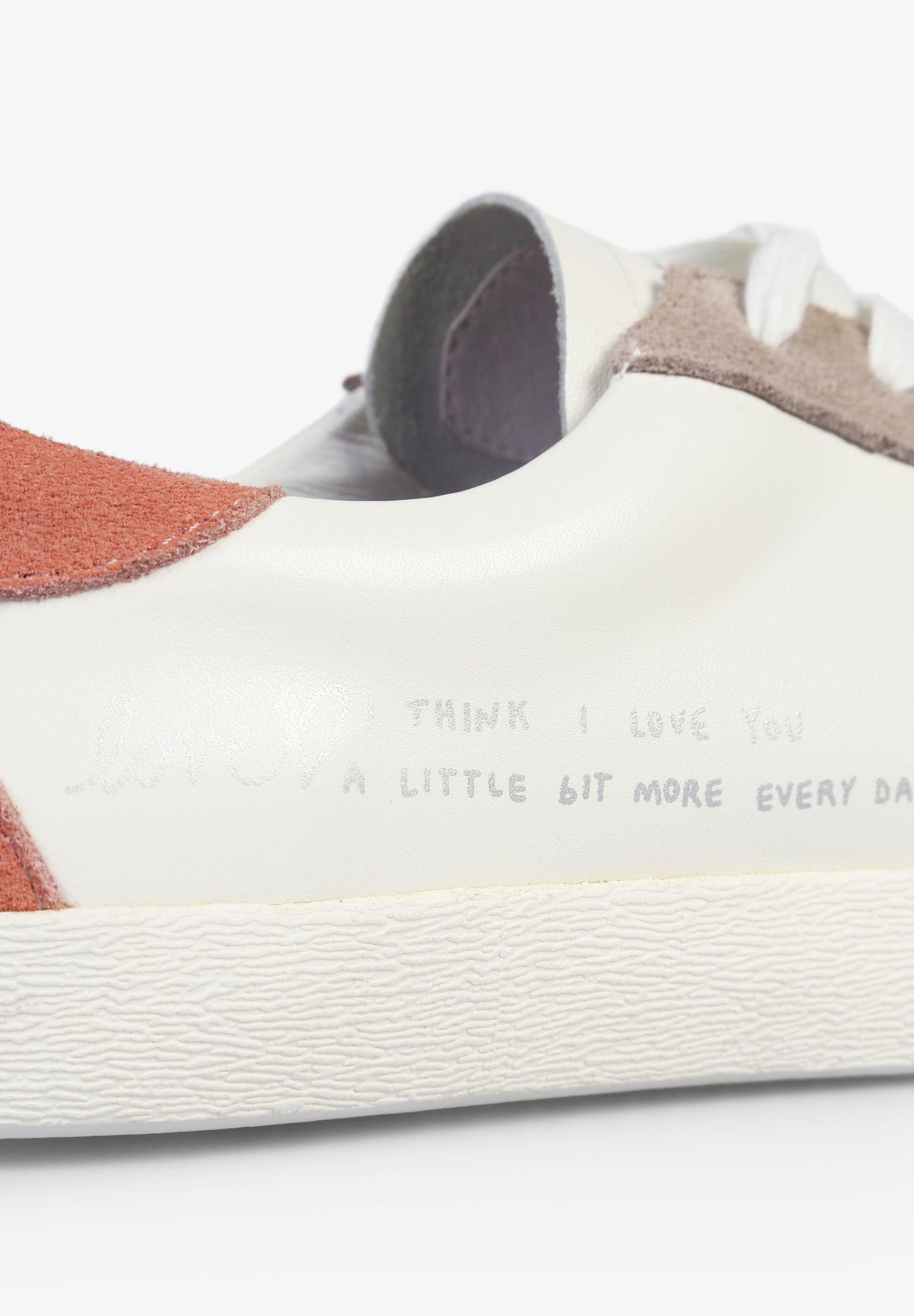 SNEAKERS DETALLES PRINTS