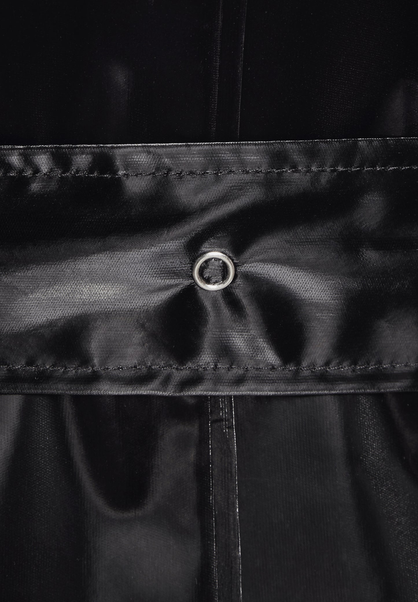RAINS | CHAQUETA IMPERMEABLE AJUSTE CINTURA