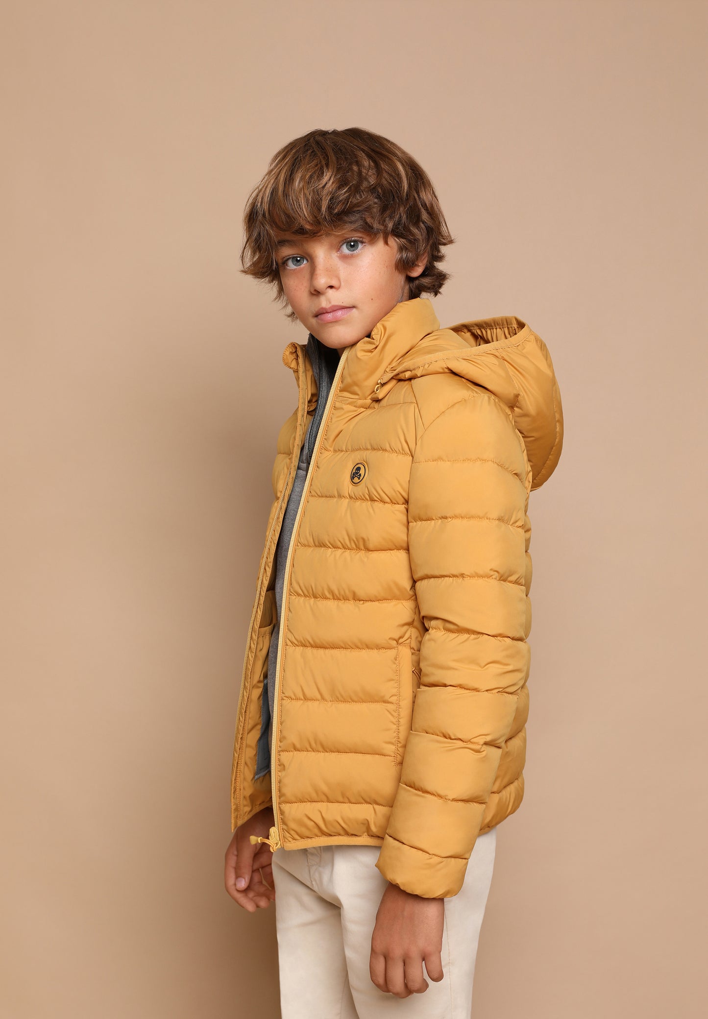 ABRIGO ACOLCHADO CALAVERA