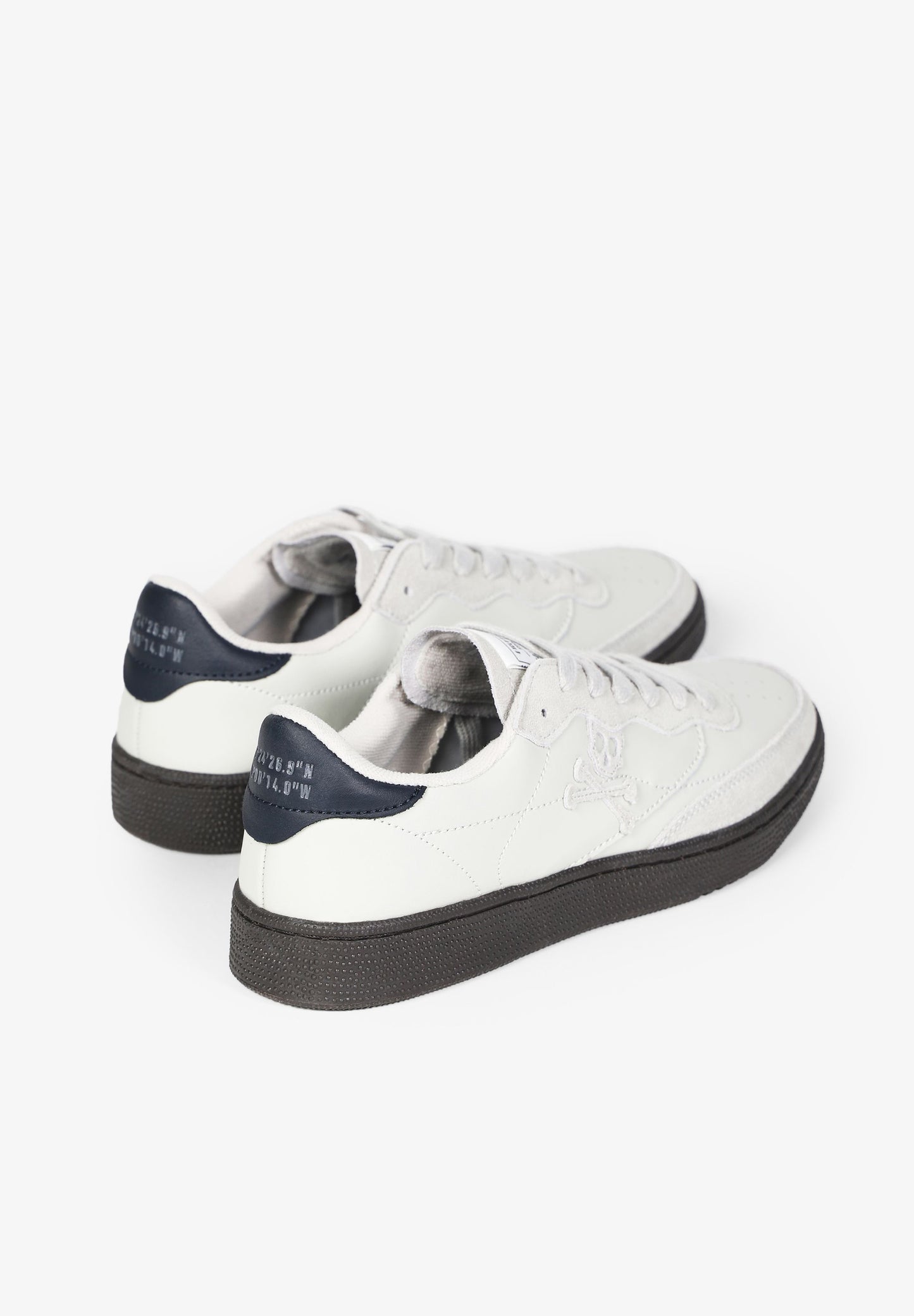 SNEAKERS SUELA CONTRASTE