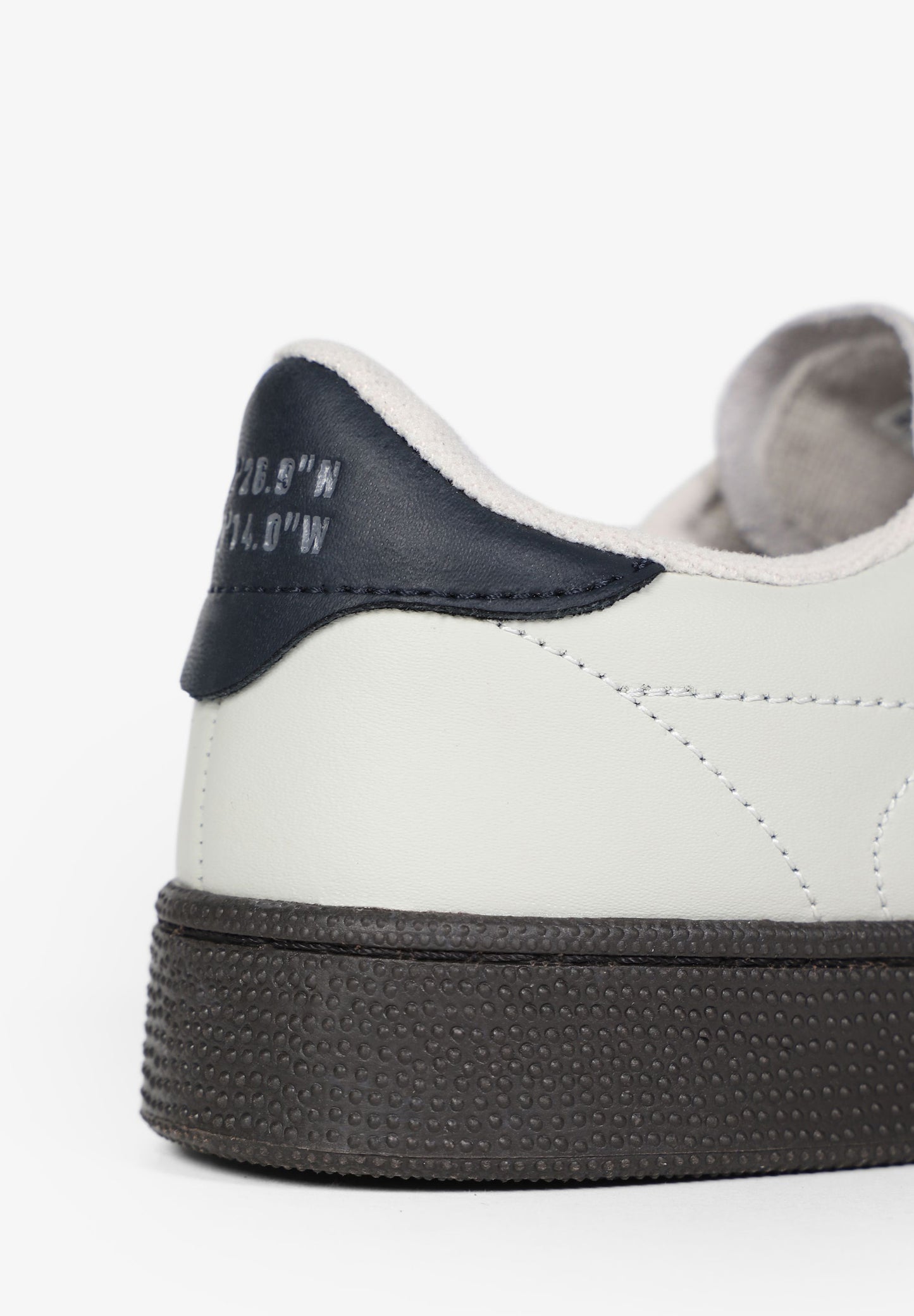 SNEAKERS SUELA CONTRASTE