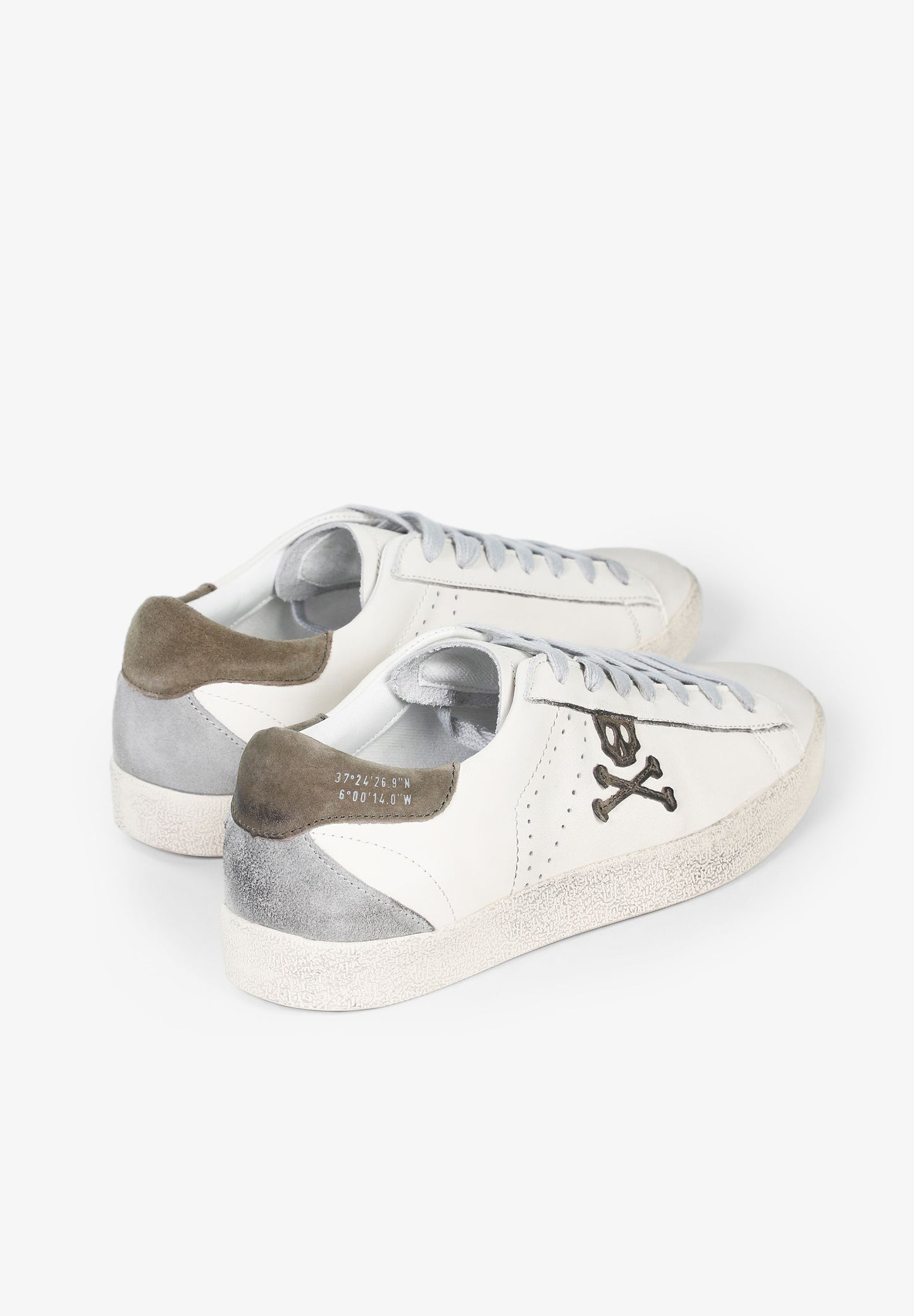 SNEAKERS BAJAS ENVEJECIDAS