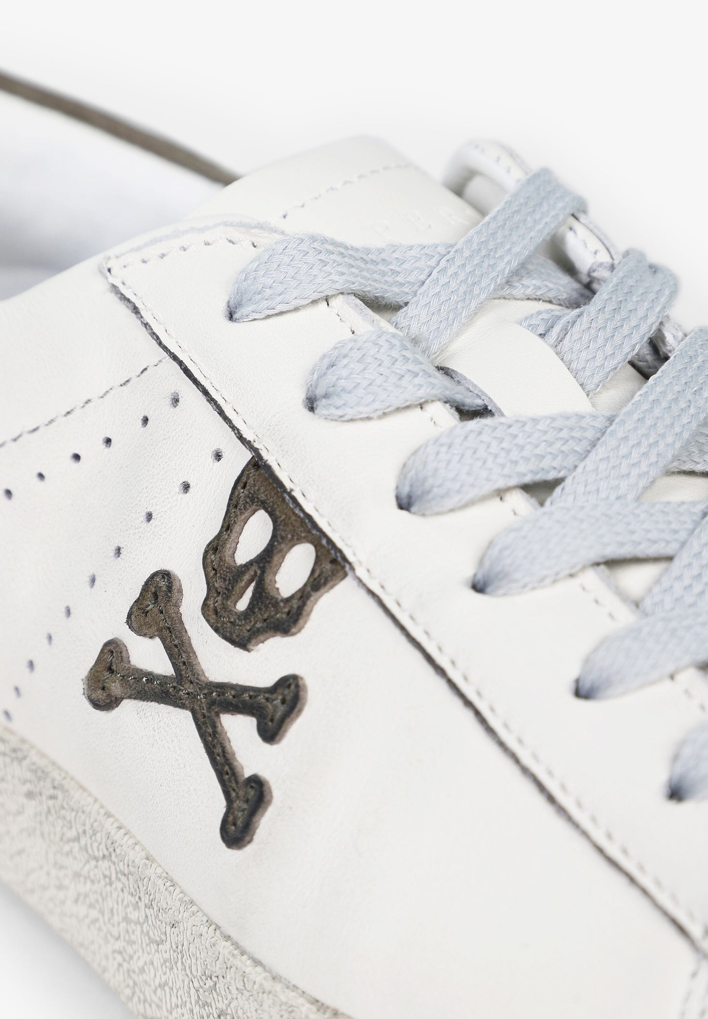 SNEAKERS BAJAS ENVEJECIDAS