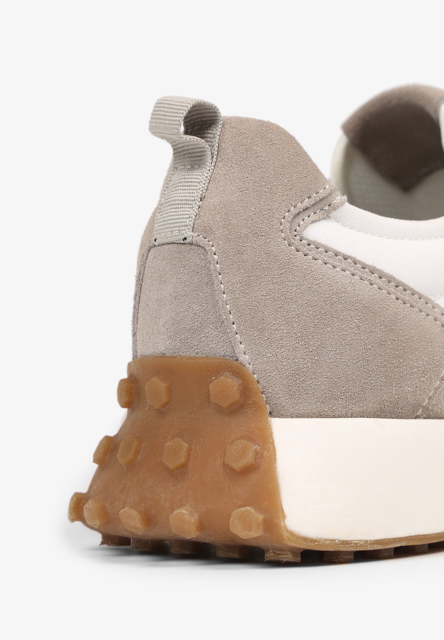 SNEAKERS SUELA ESPECIAL