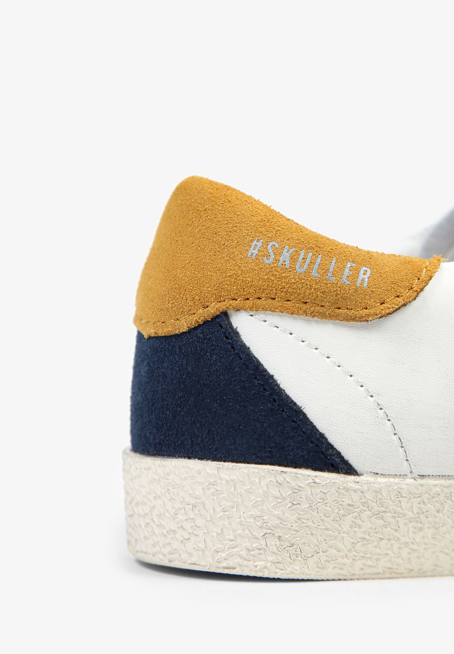 SNEAKERS BAJAS ENVEJECIDAS