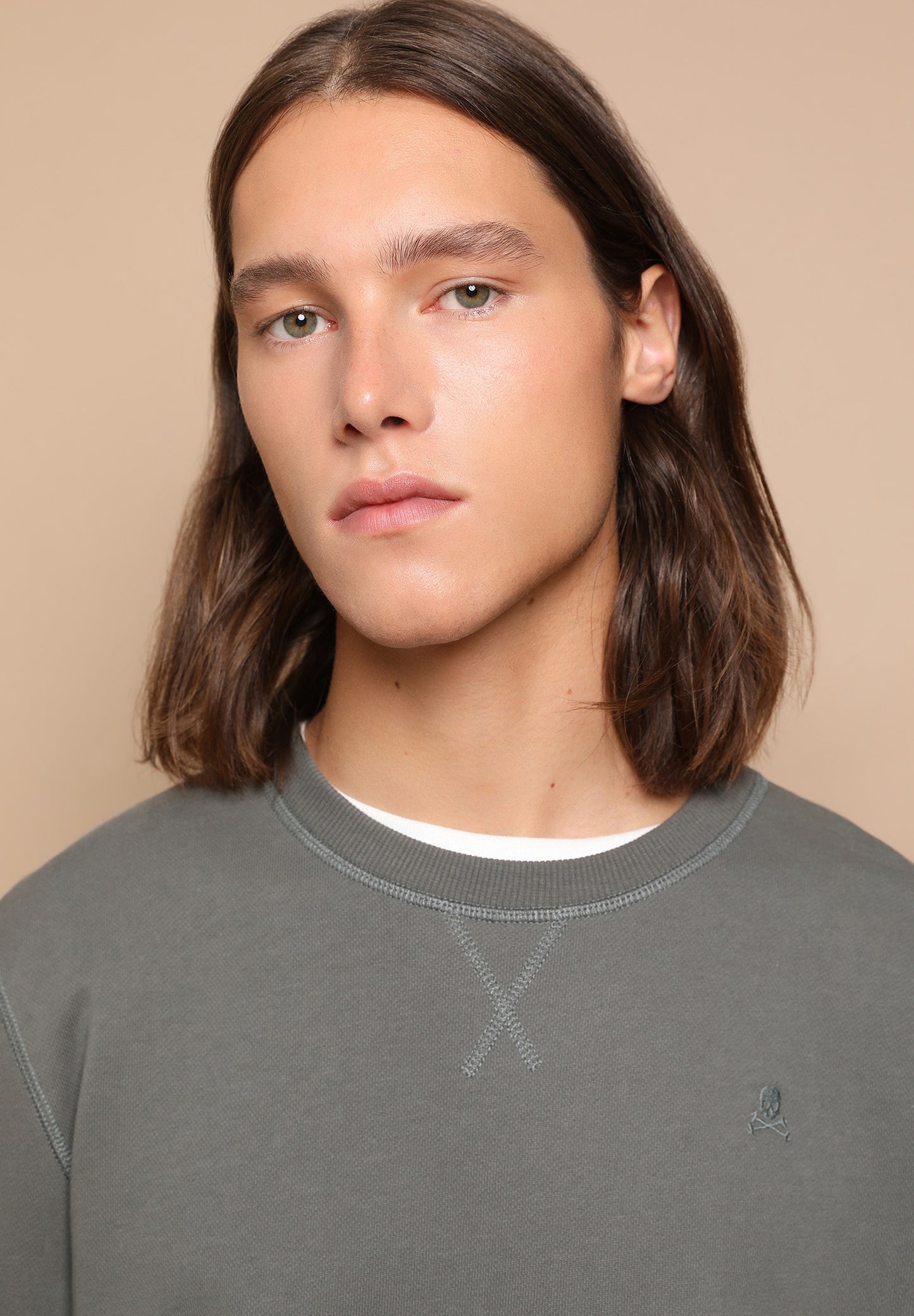 SUDADERA BÁSICA CALAVERA