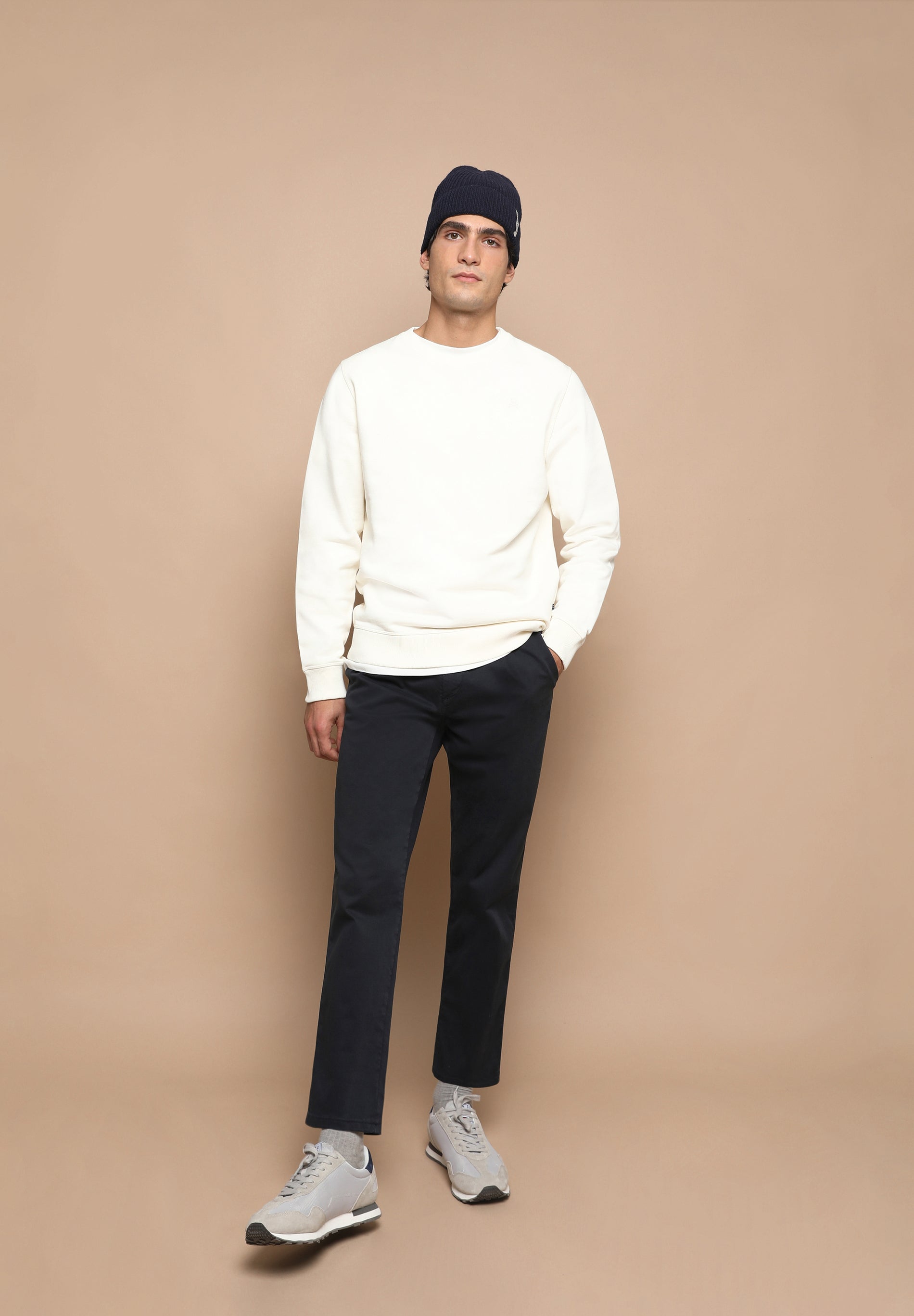 SUDADERA BÁSICA CALAVERA