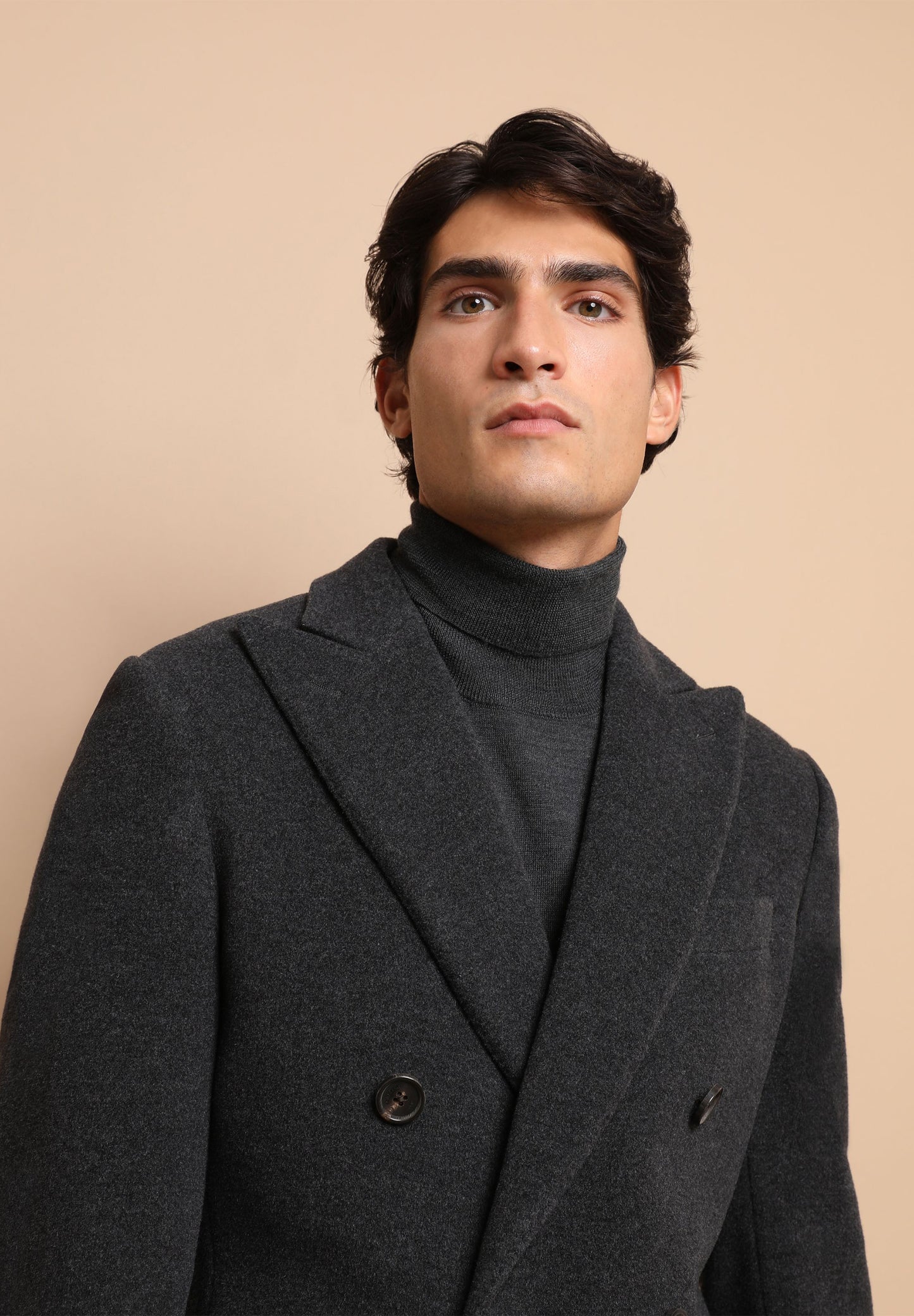 ABRIGO PREMIUM SOLAPA PUNTA DE LANZA