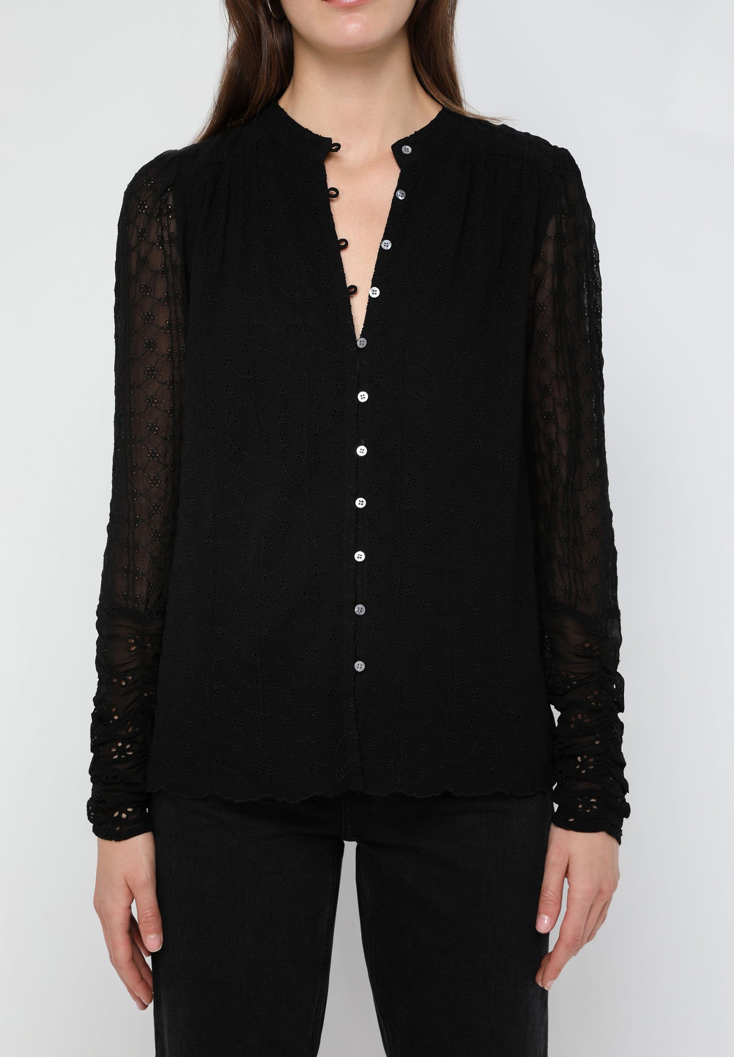 CAMISA BORDADO SUIZO