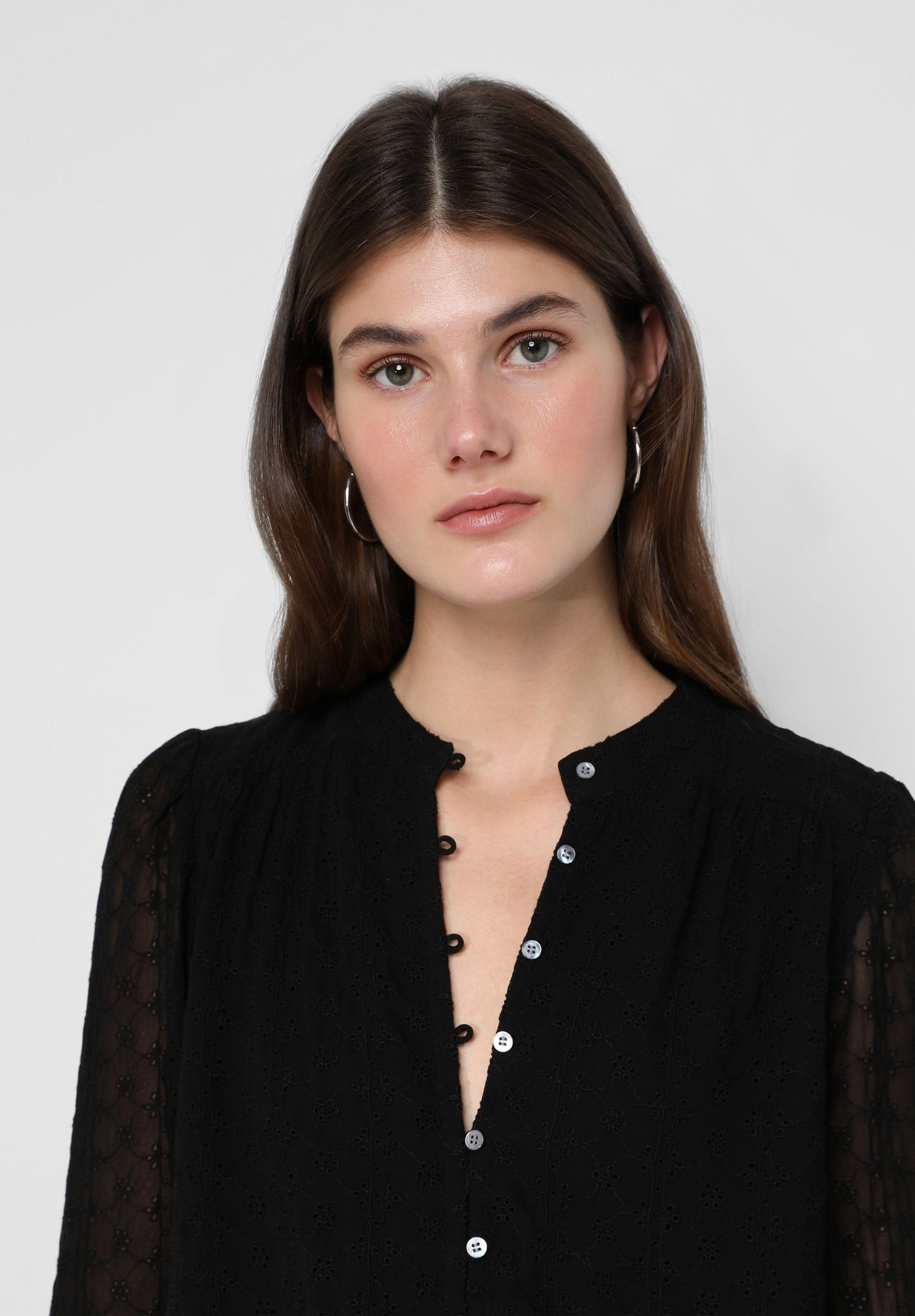 CAMISA BORDADO SUIZO