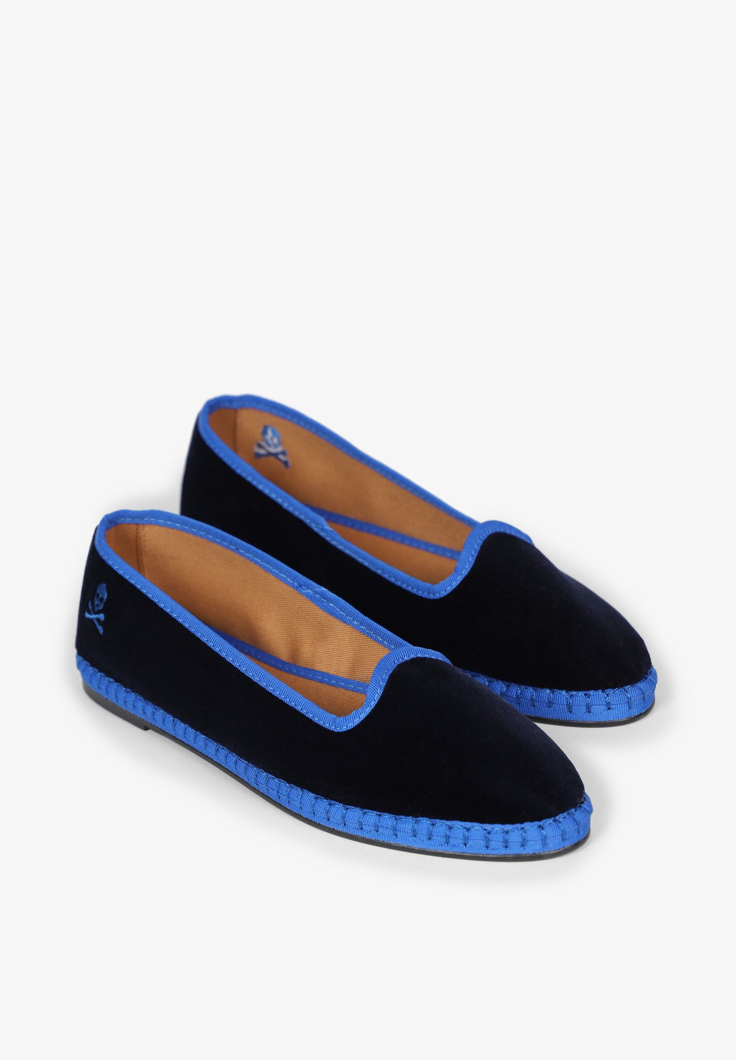 VELVET SLIPPER