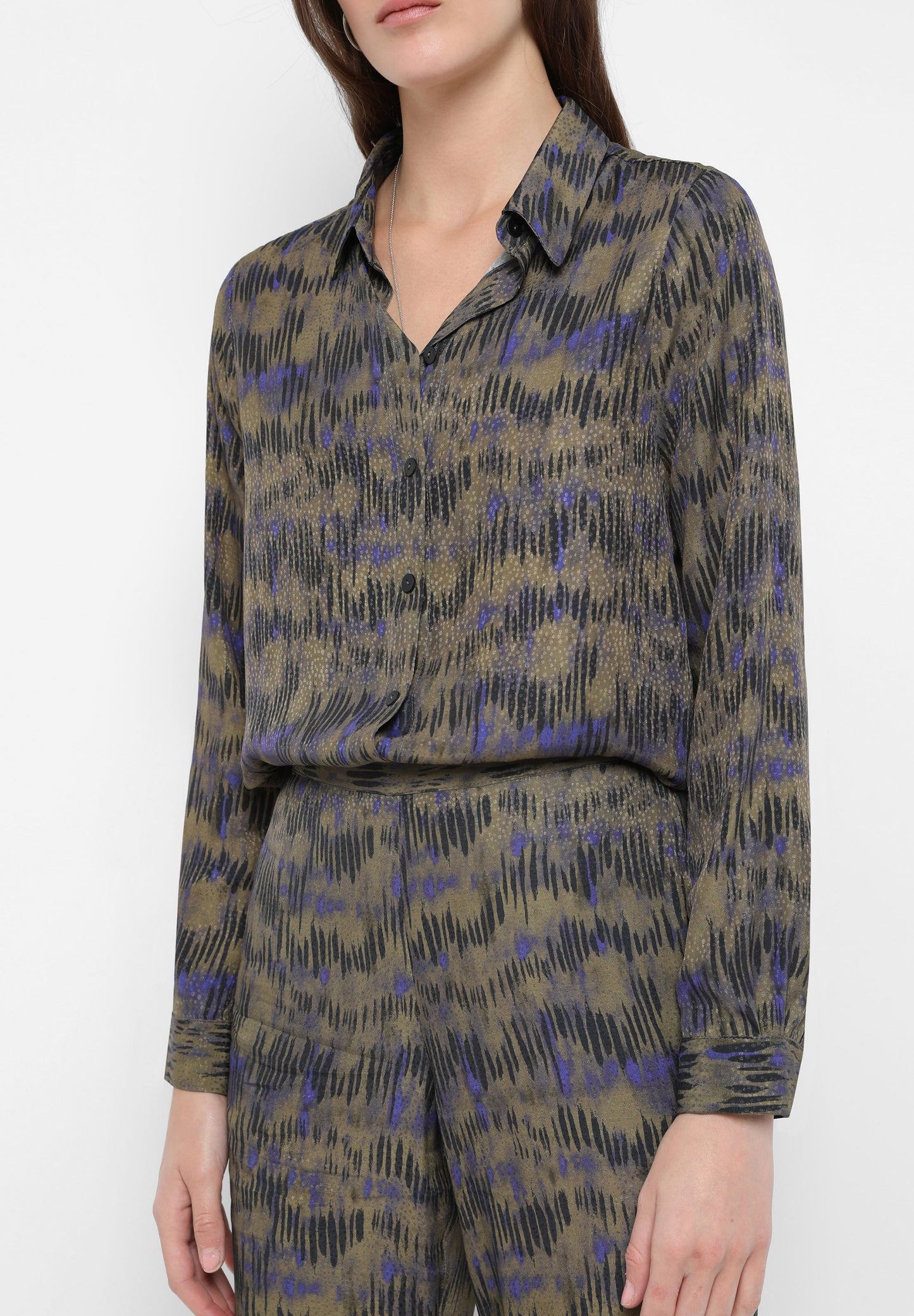 CAMISA ESTAMPADA FLUIDA