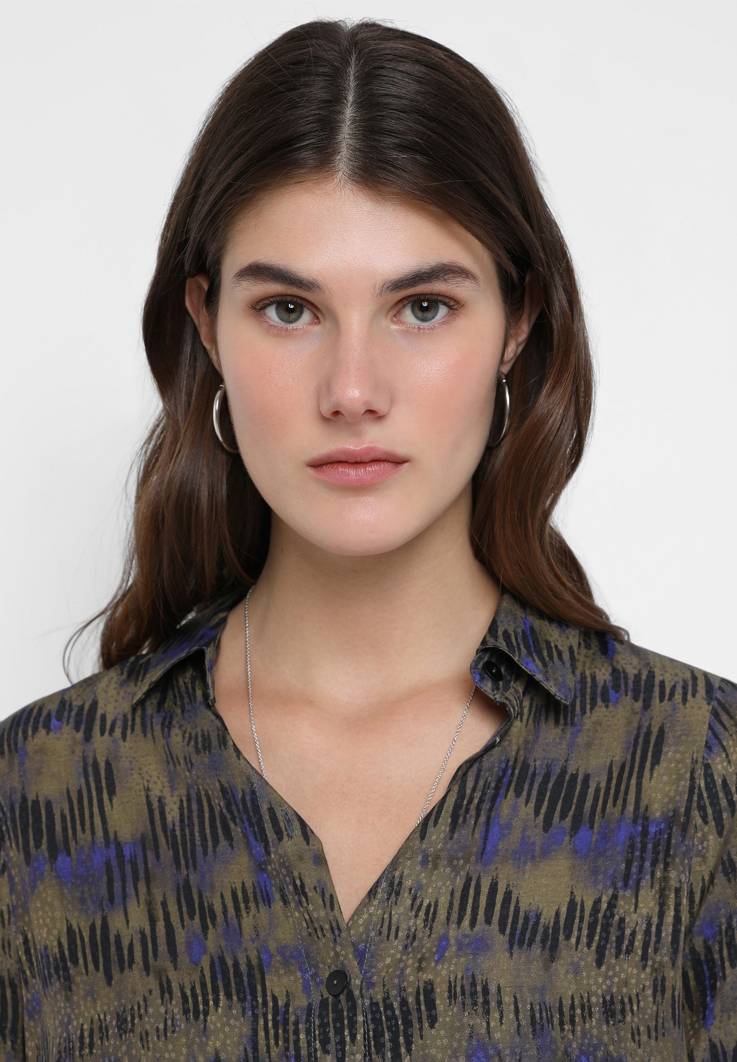 CAMISA ESTAMPADA FLUIDA