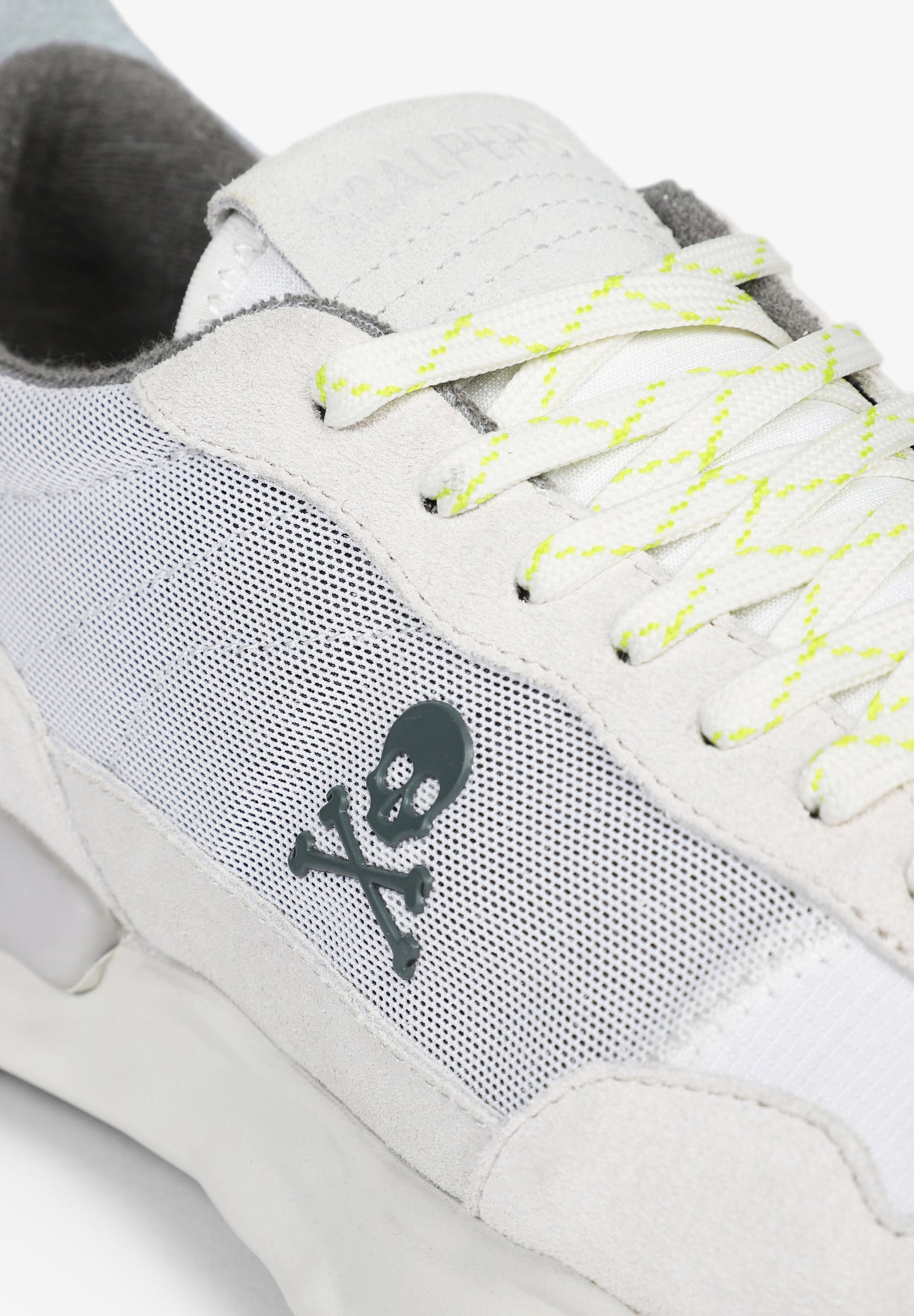 SNEAKERS PREMIUM DETALLES