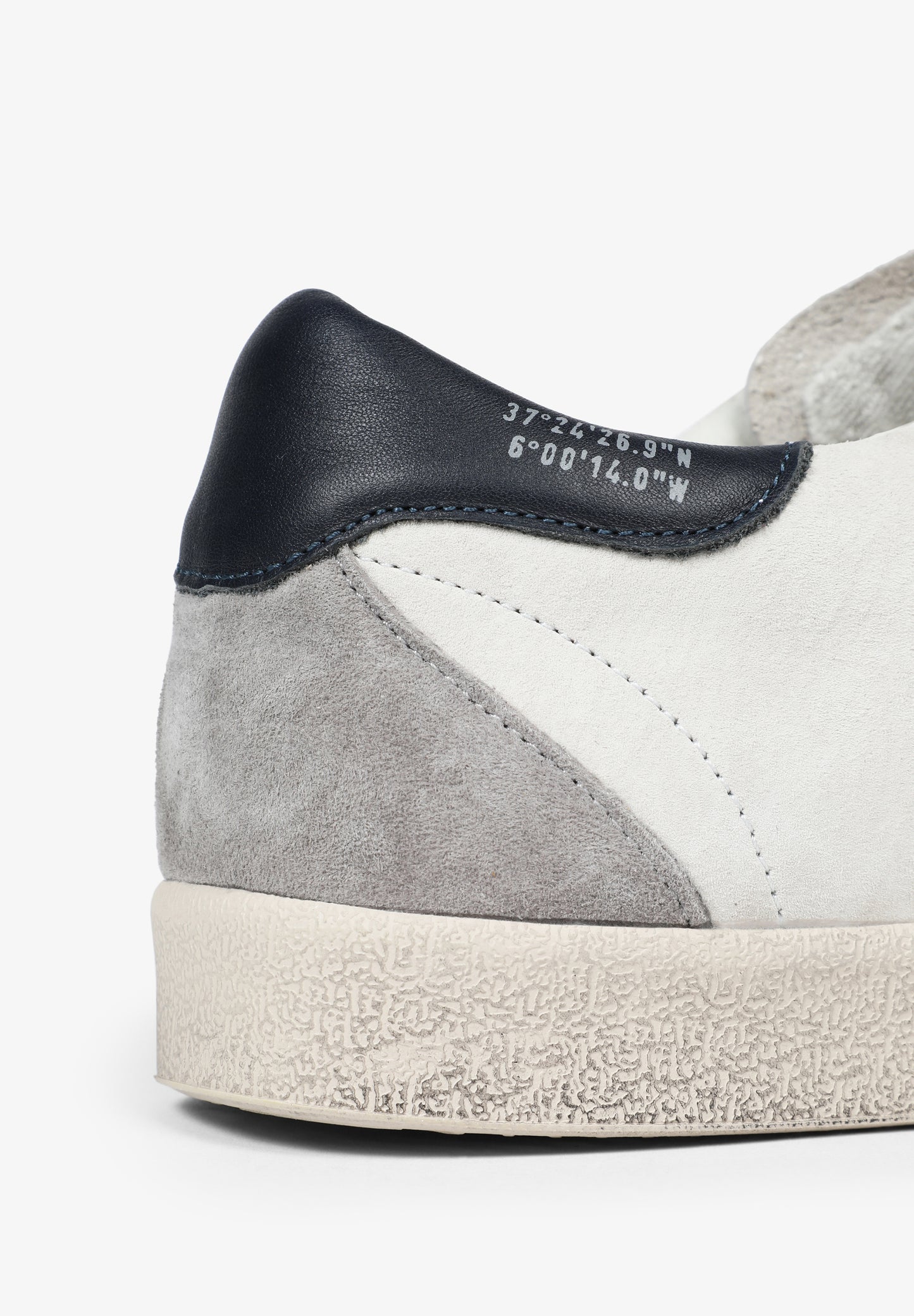 SNEAKERS BAJAS ENVEJECIDAS