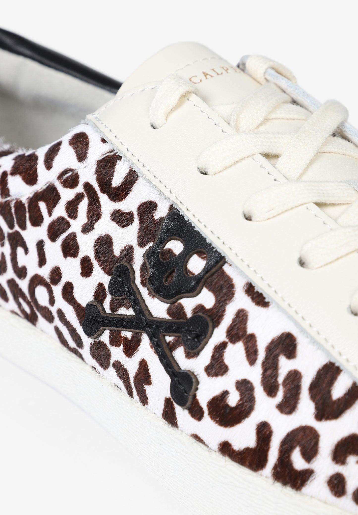 SNEAKERS BAJAS TOTAL ANIMAL PRINT