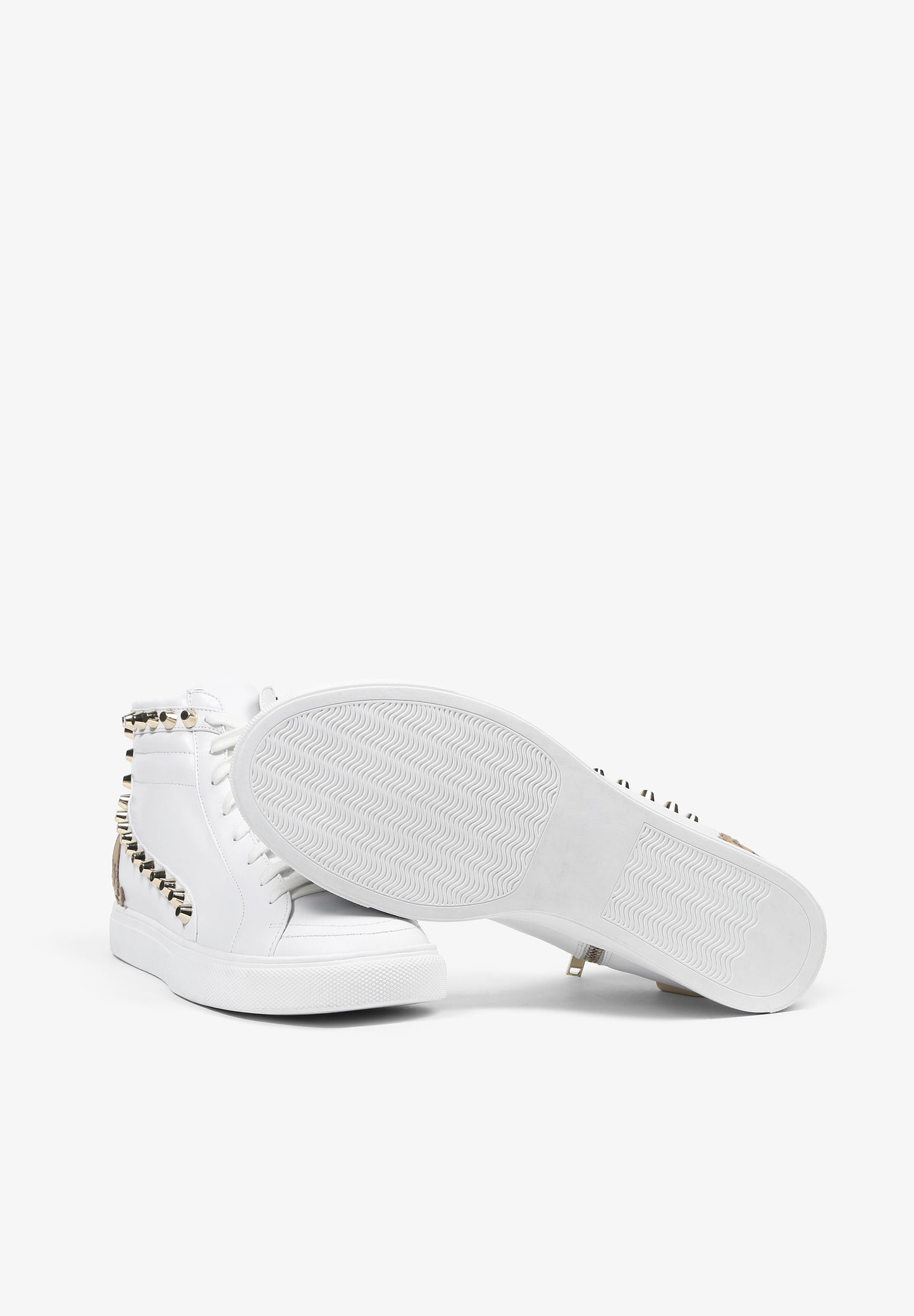 SNEAKERS BOTAS TACHAS