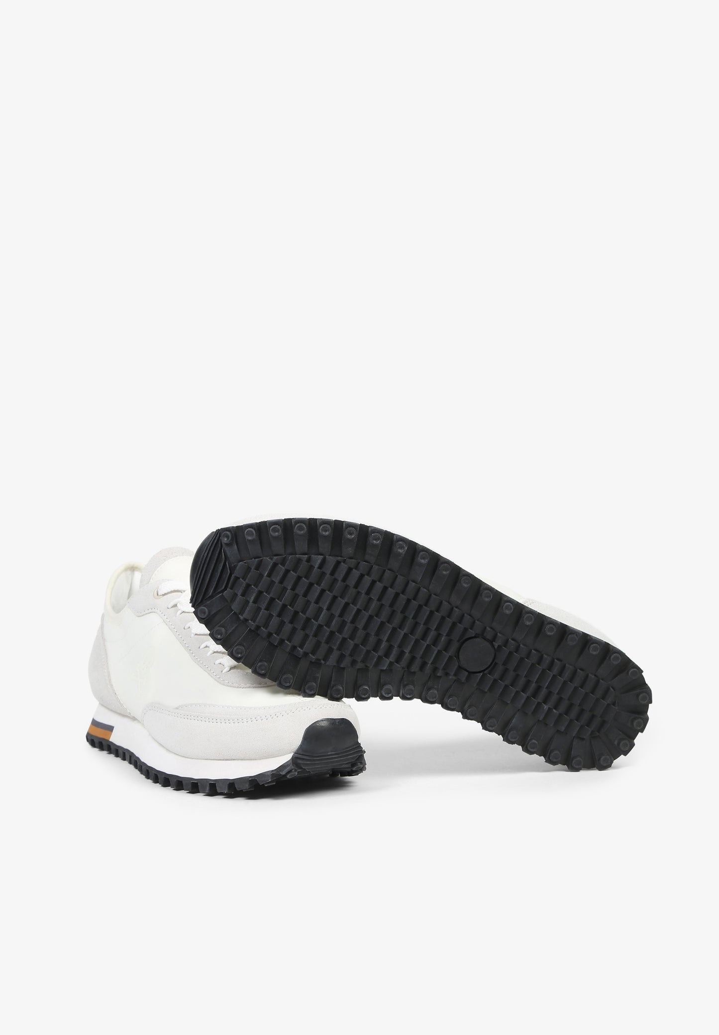 SNEAKERS LIGERAS DETALLE SUELA