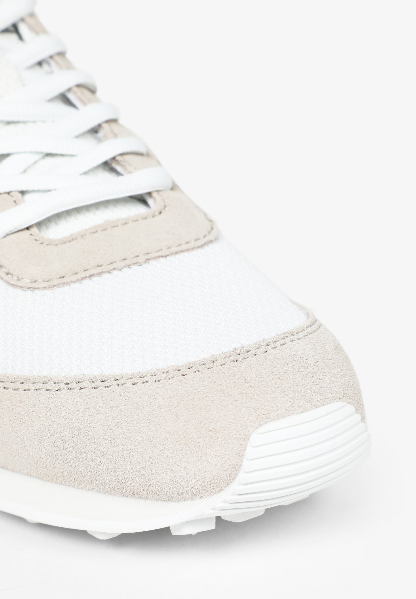 SNEAKERS CALAVERA INSIGNIA