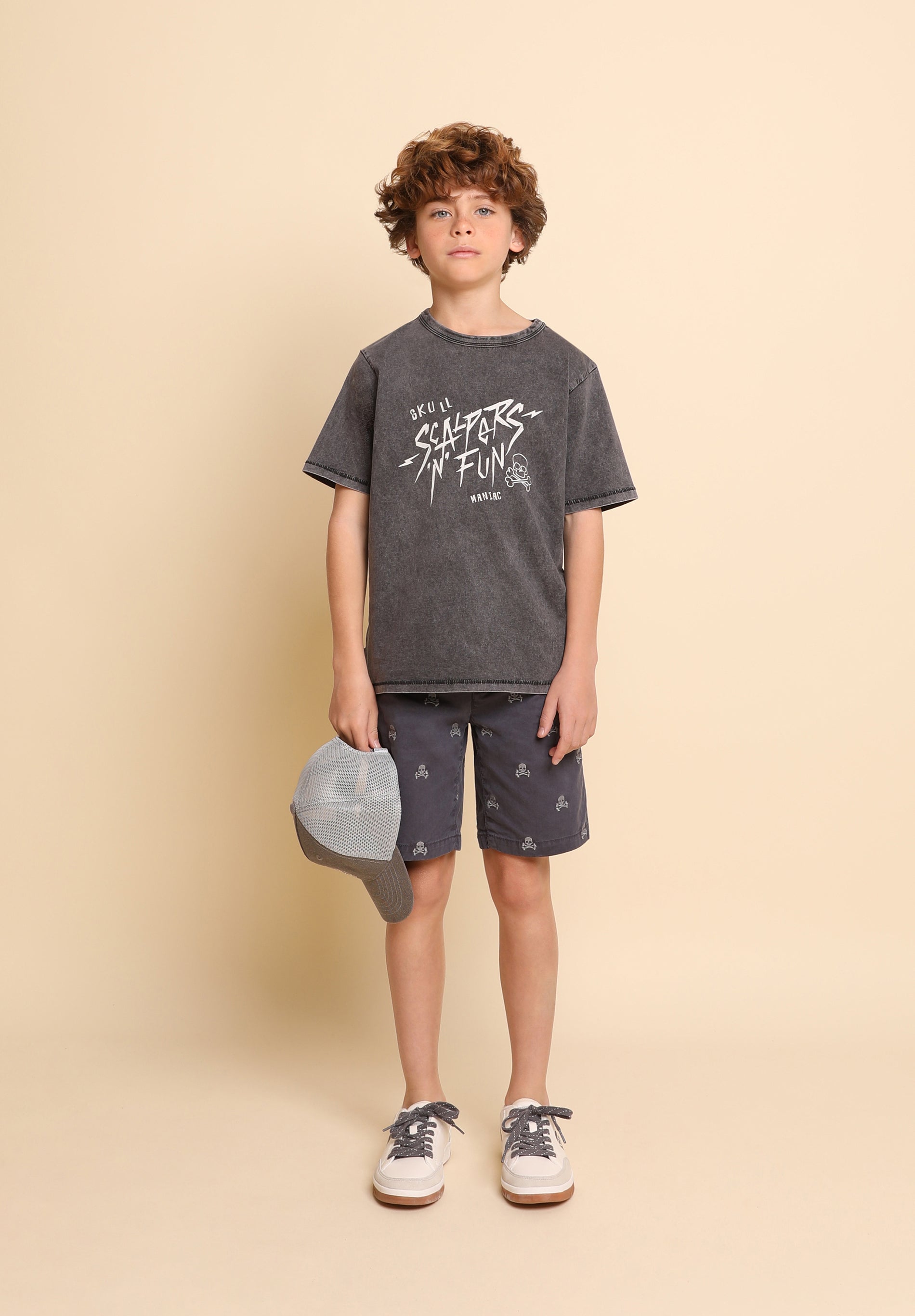 BERMUDAS CALAVERAS ALL OVER