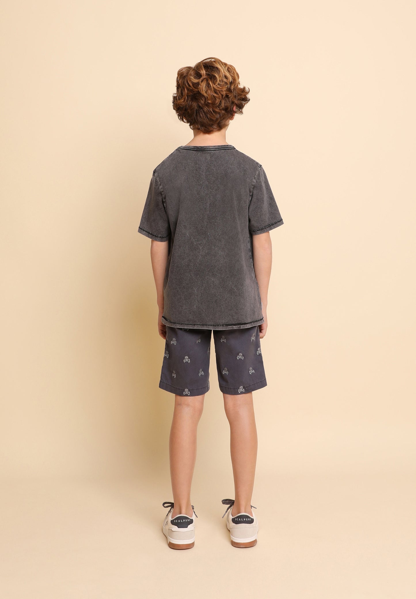 BERMUDAS CALAVERAS ALL OVER