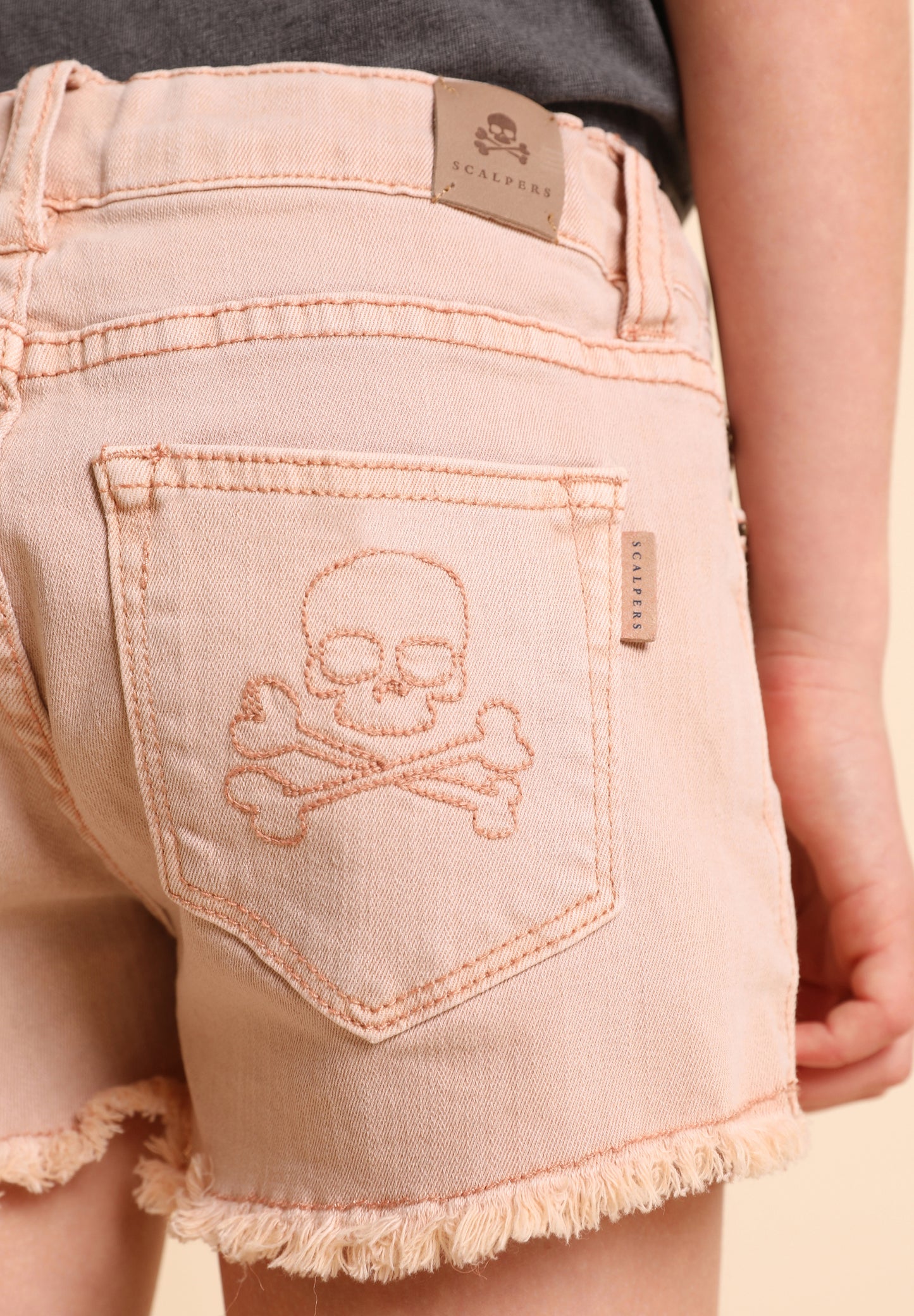 BERMUDAS DENIM DESFLECADAS