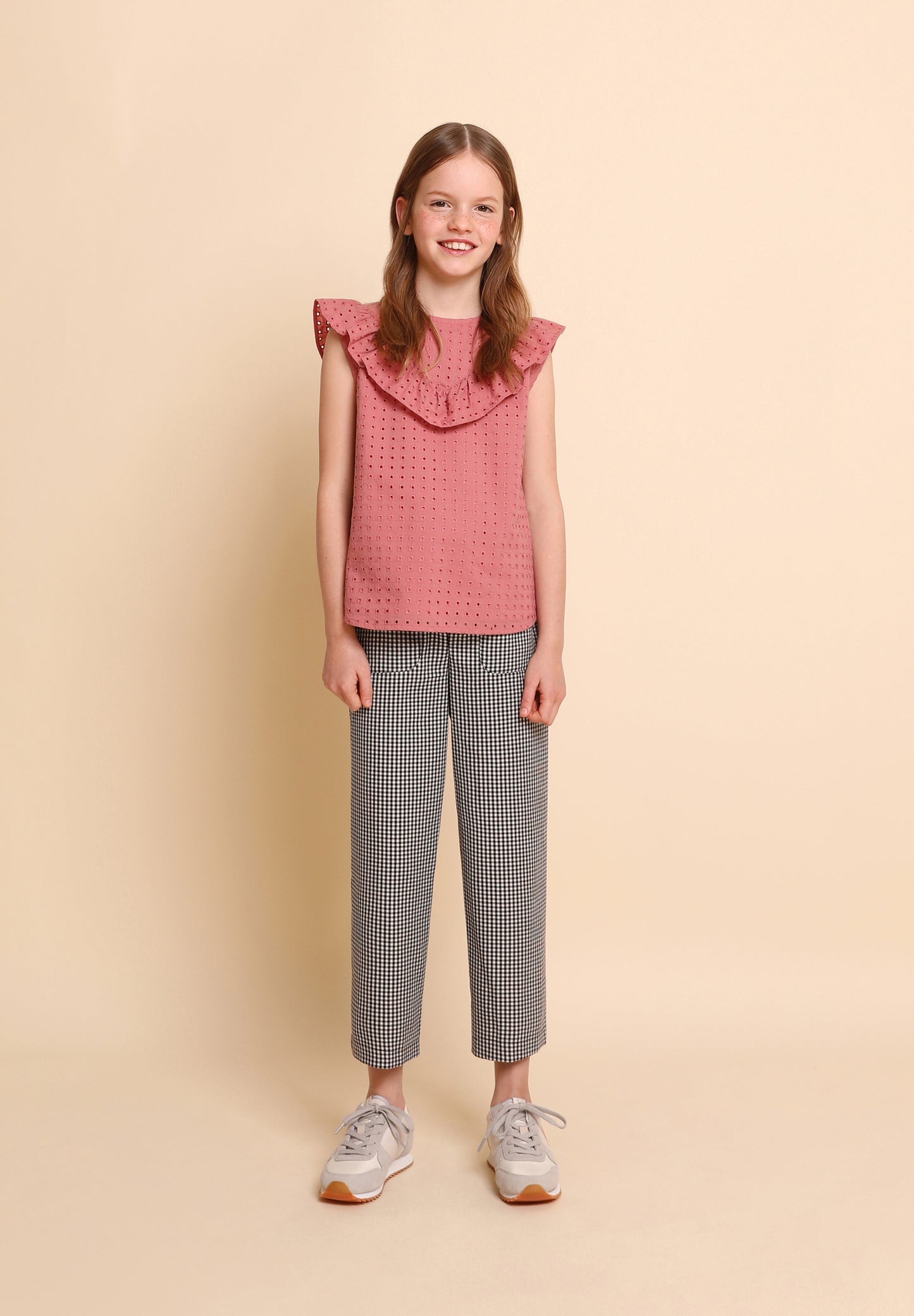 CAMISA VOLANTE PERFORADO