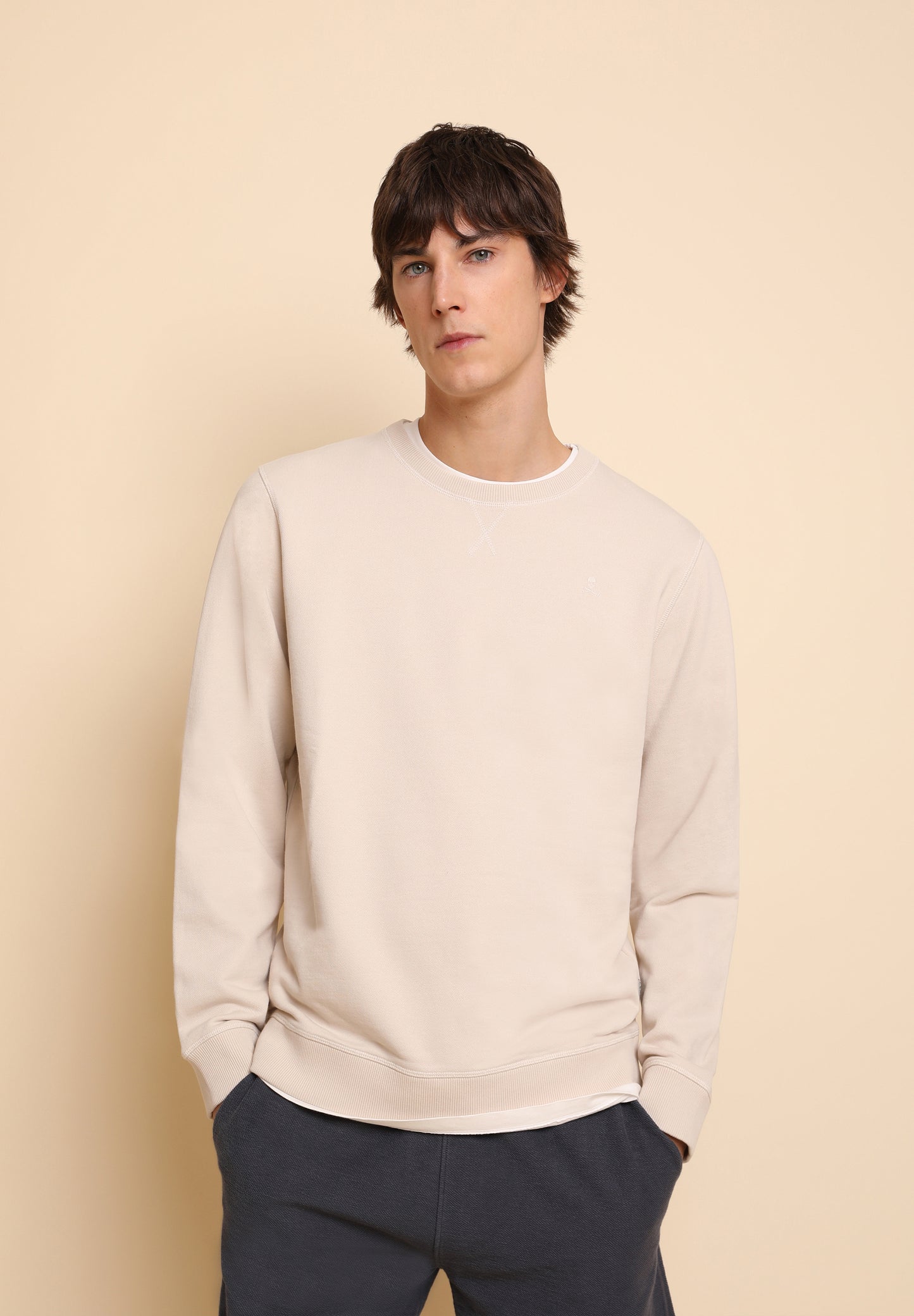 SUDADERA BÁSICA CALAVERA