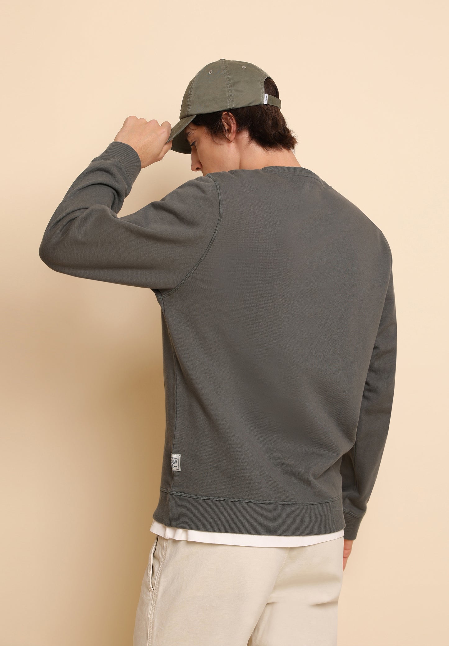 SUDADERA BÁSICA CALAVERA