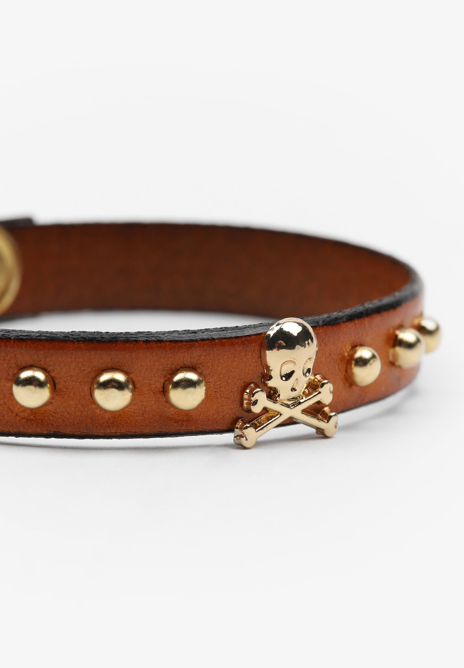 PULSERA CALAVERA TACHUELAS - Scalpers