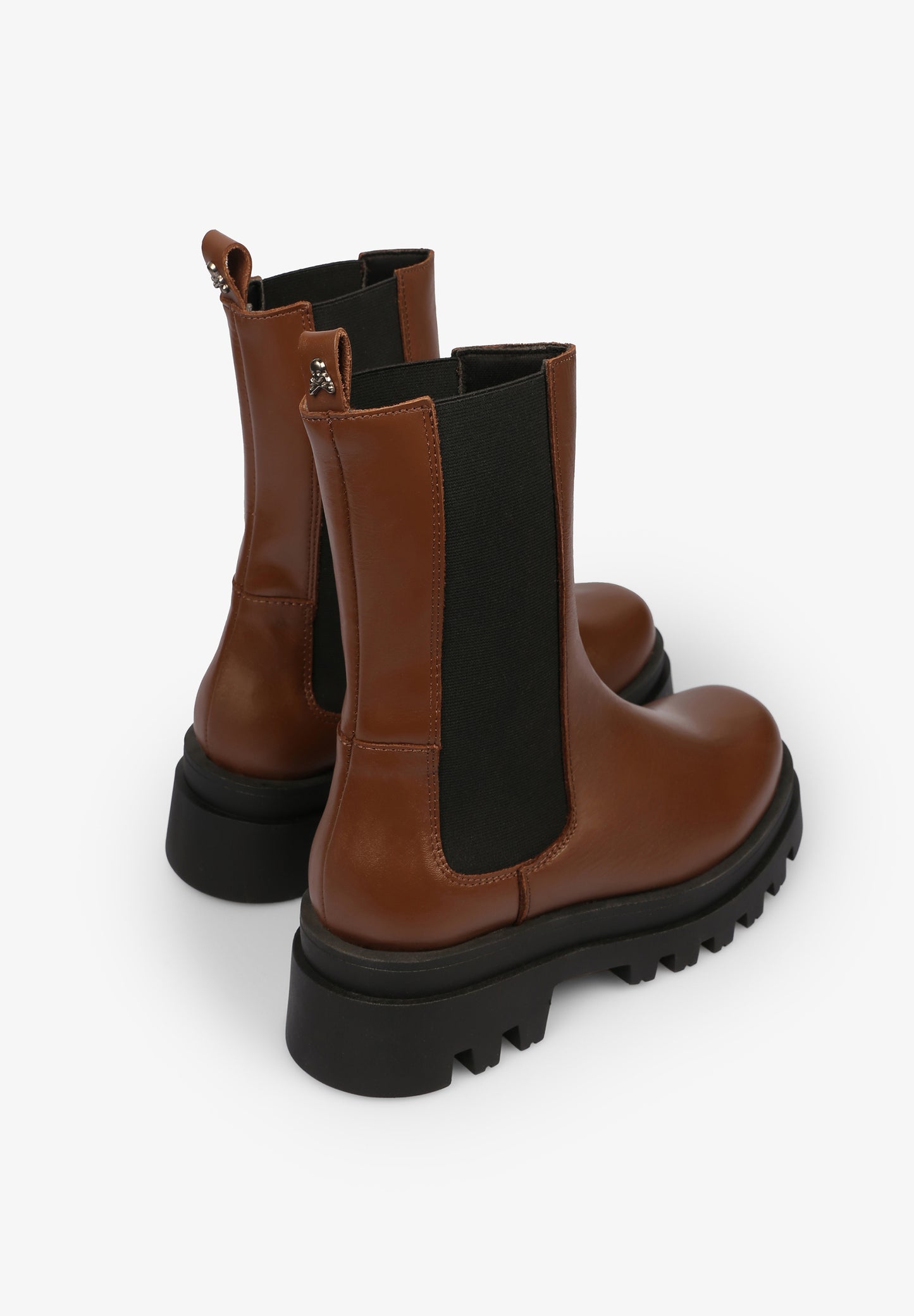 BOTAS CORTAS SUELA TRACK