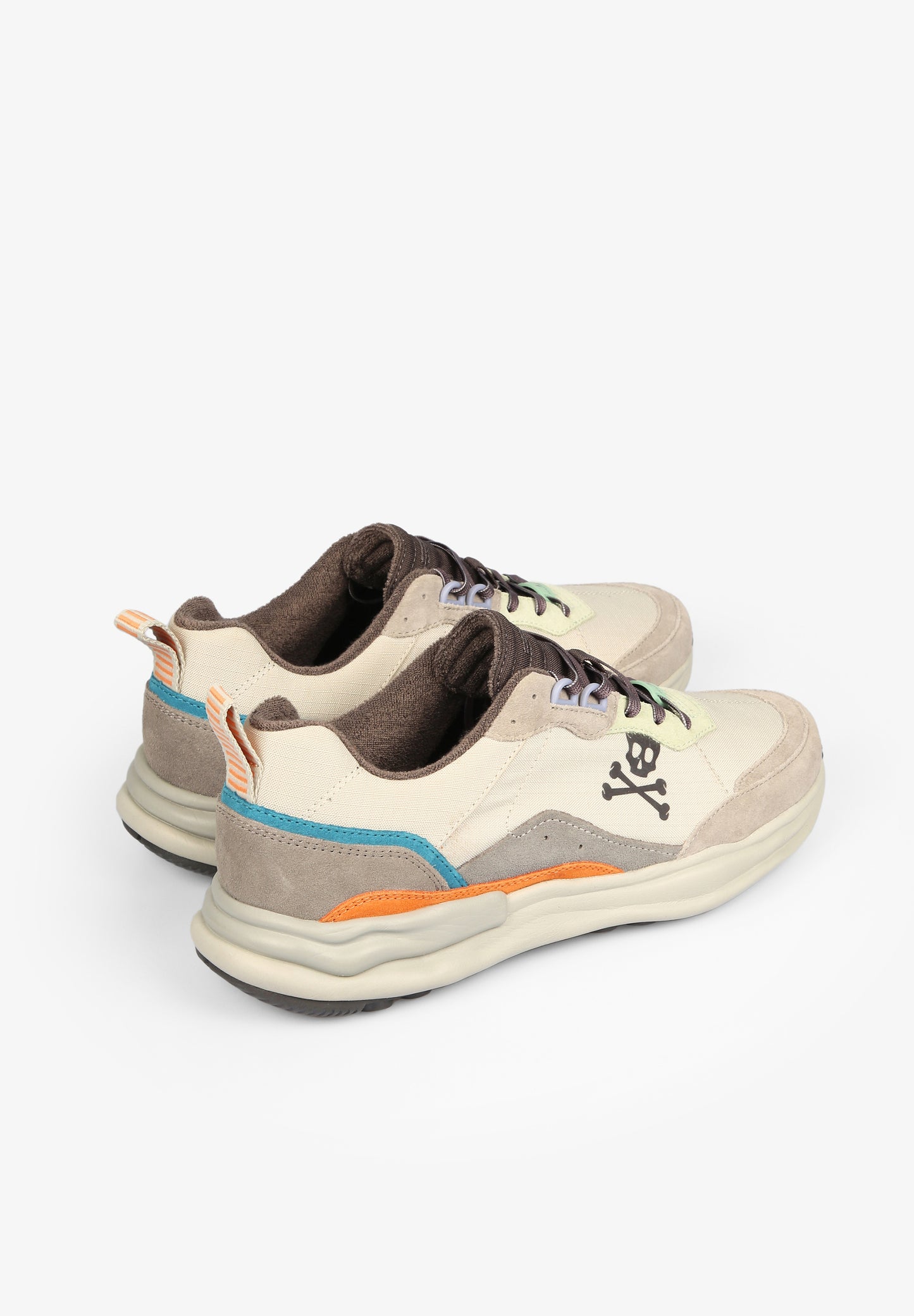 SNEAKERS SUELA DETALLE COLORES